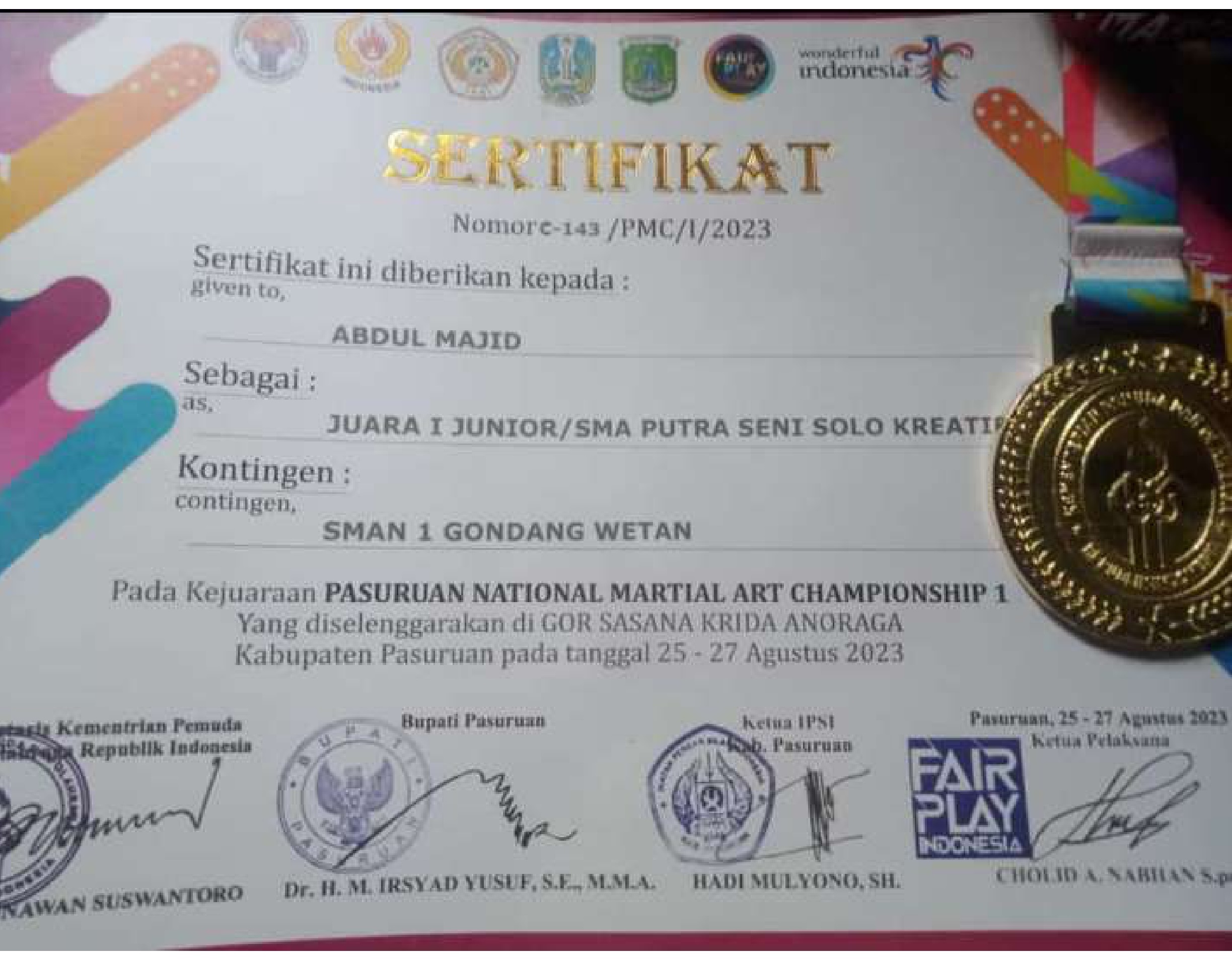 juara 1 junior sma putra seni solo kreatif