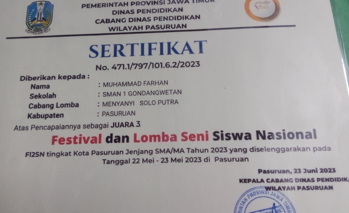 JUARA 3 MENYANYI SOLO PUTRA FESTIVAL DAN LOMBA SENI SISWA NASIONAL