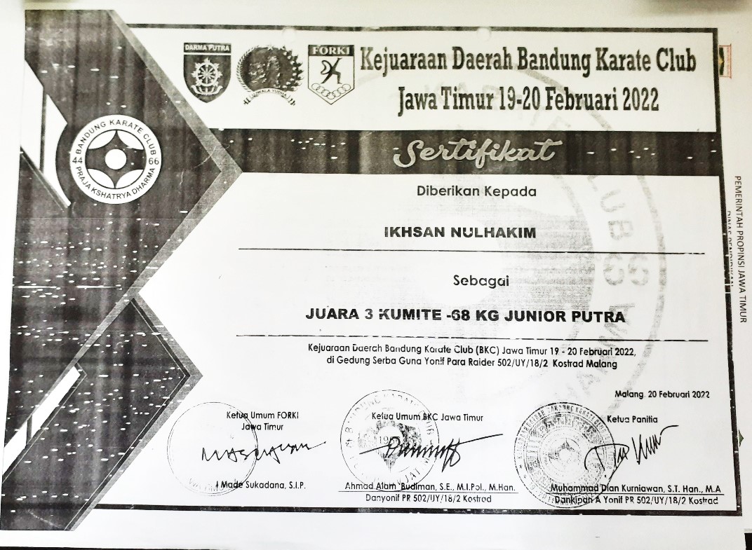 JUARA 3 KUMITE 68 KG JUNIOR PUTRA KEJUARAAN DAERAH BANDUNG KARATE CLUB JAWA TIMUR 