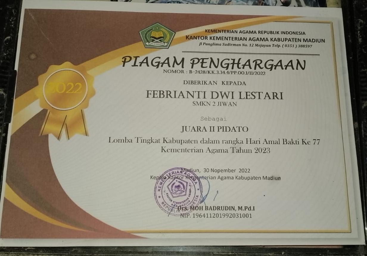 LOMBA PIDATO 