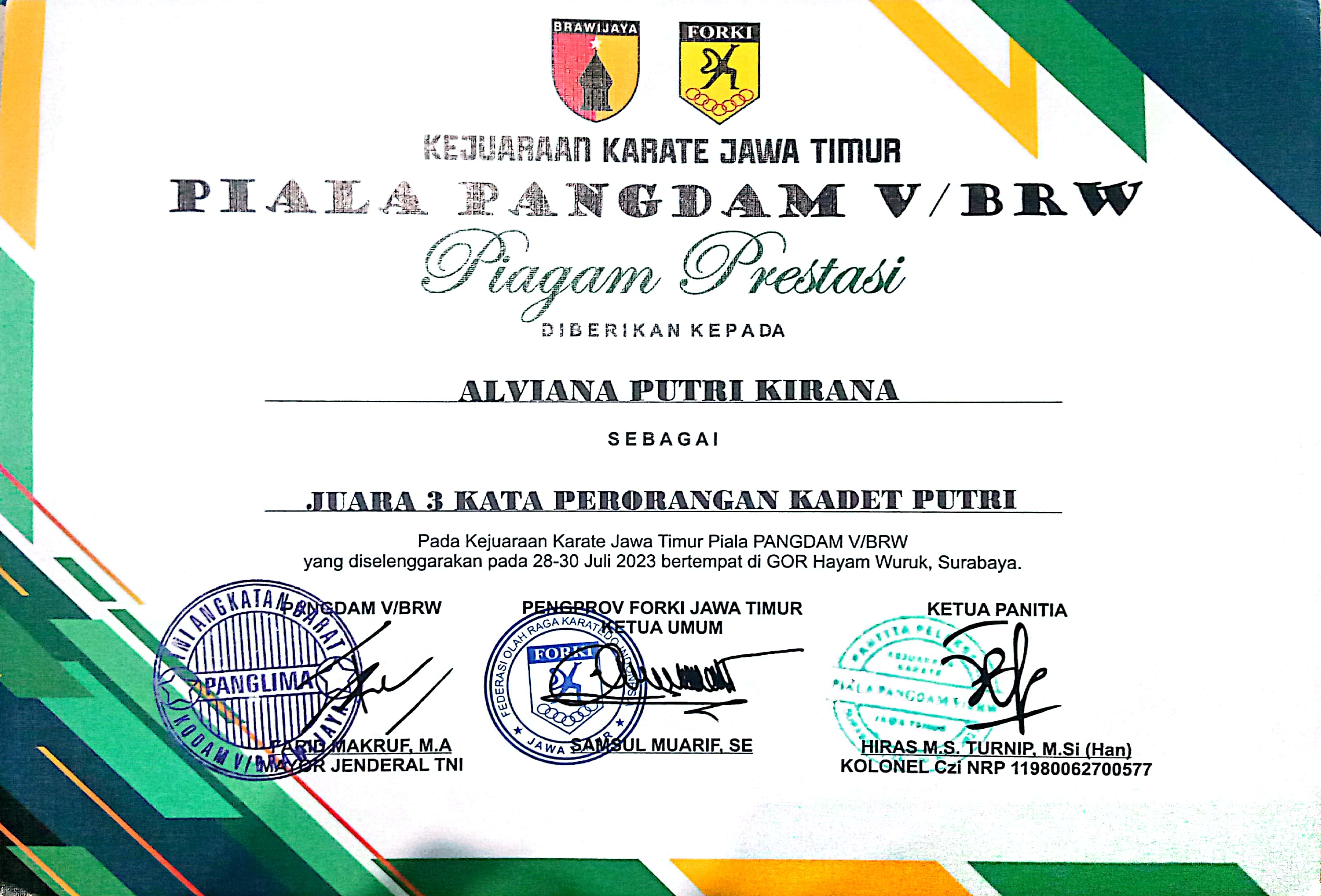 Kata Perorangan Cadet Putri Kejuaraan Piala Pangdam/V Brawijaya 