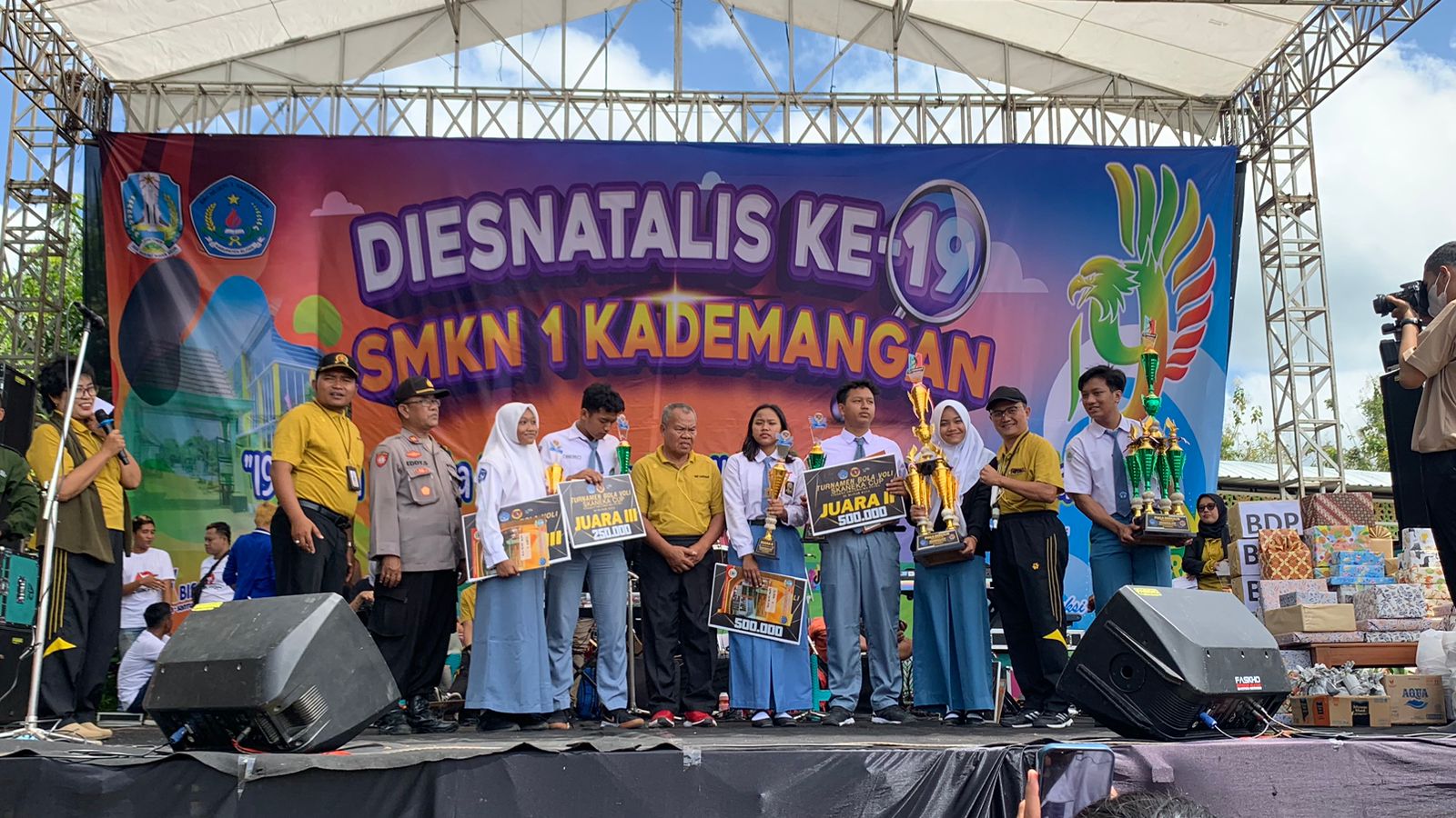 TURNAMEN BOLA VOLI PUTRA & PUTRI SMA/SMK SEDERAJAT SE-BLITAR RAYA SKANEKA CUP 1 2022