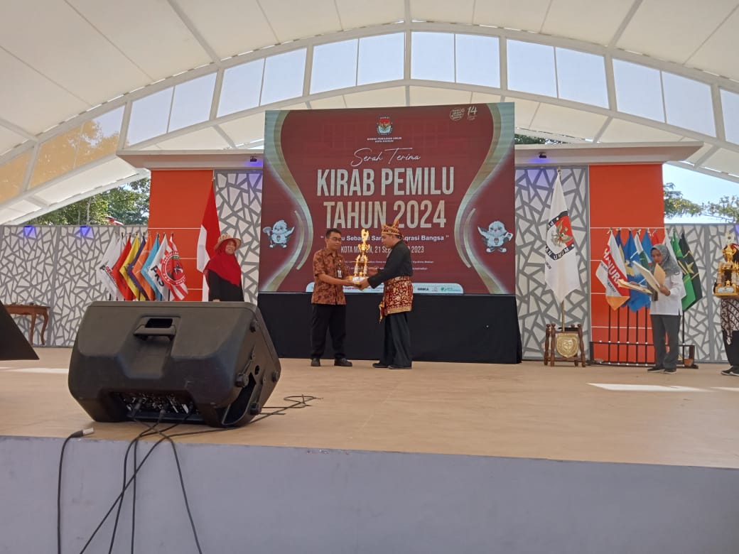 LOMBA PAWAI KIRAB PEMILU