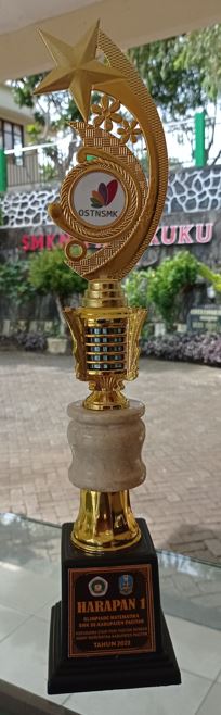 JUARA HARAPAN 1 OLIMPIADE MATEMATIKA SMK SE-KABUPATEN PACITAN