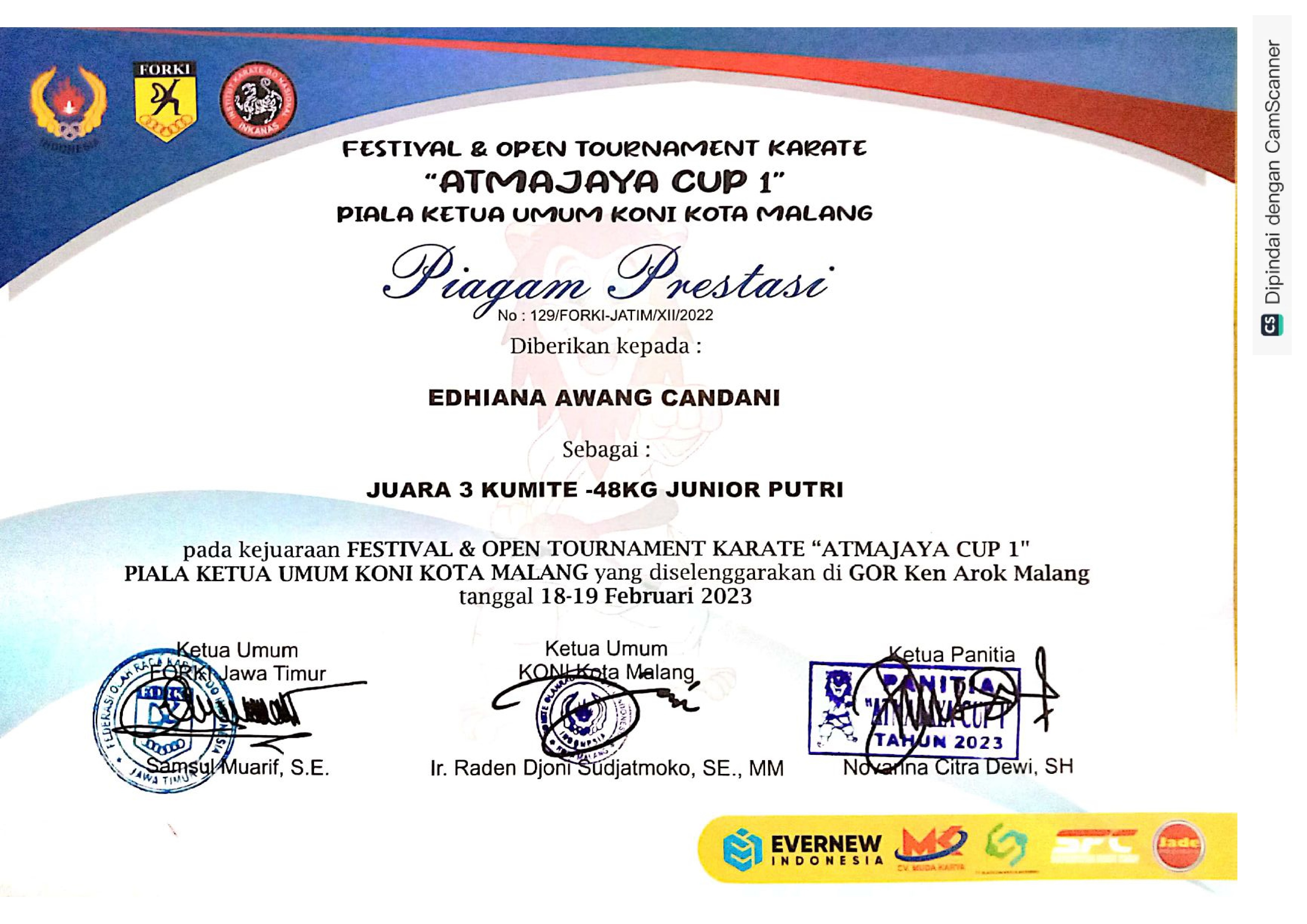 Juara 3 kumite - 48 KG junior putri pada Kejuaraan atmajaya cup 1 piala ketua koni malang