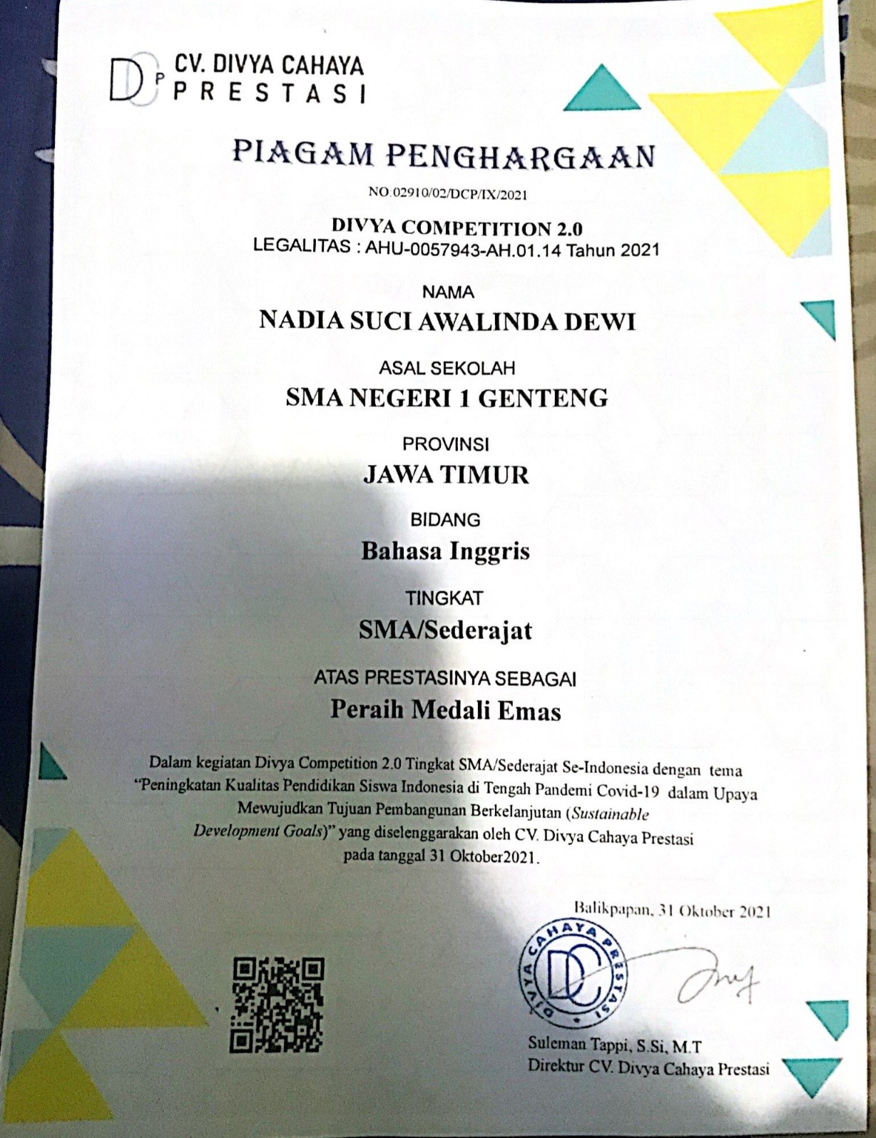 MEDALI EMAS DIVYA COMPETITION 2.0 BIDANG BAHASA INGGRIS