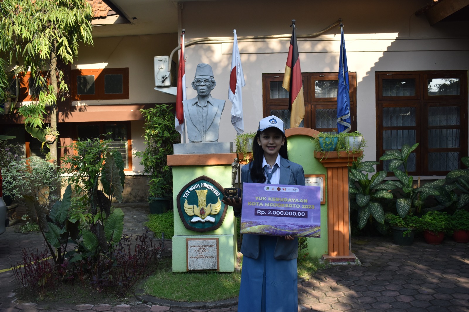 Juara 2 Pemilihan Gus dan Yuk Kota Mojokerto