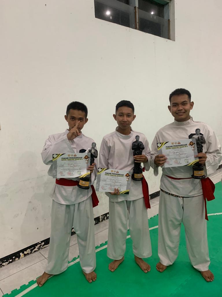 Lomba Perisai Diri Kategori Tanding Kelas C Putra