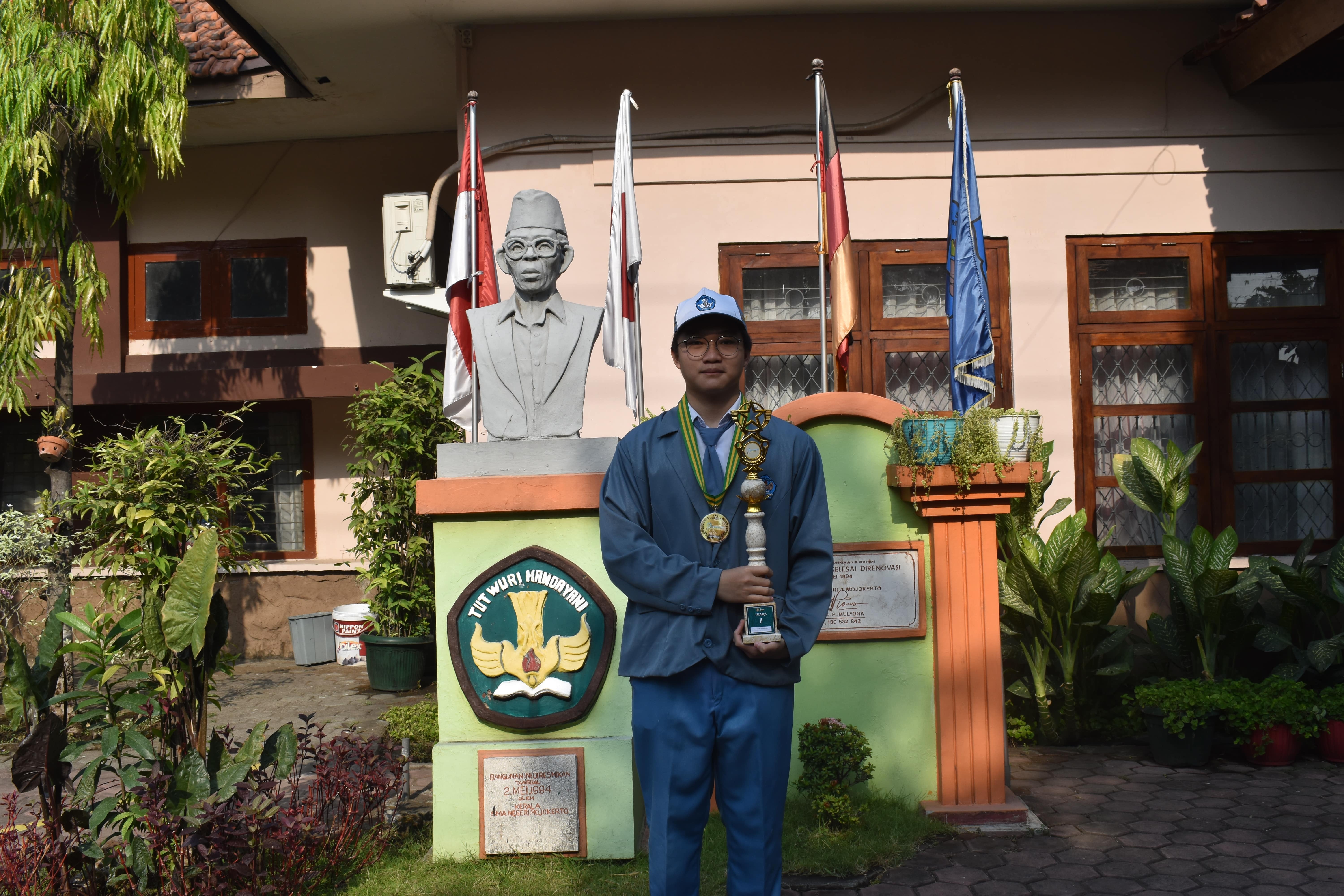 JUARA 1 ENGLISH CHAMPIONSHIP, NATIONAL BILINGUAL DAY