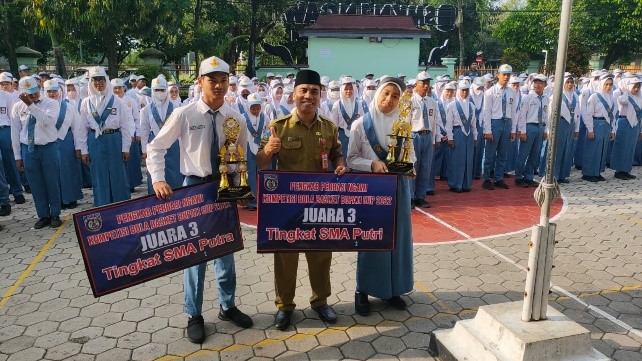 Juara 3 Bola Basket 5on5 Bupati Cup Tingkat SMA Putra dan Juara 3 Bola Basket 5on5 Bupati Cup Tingkat SMA Putri