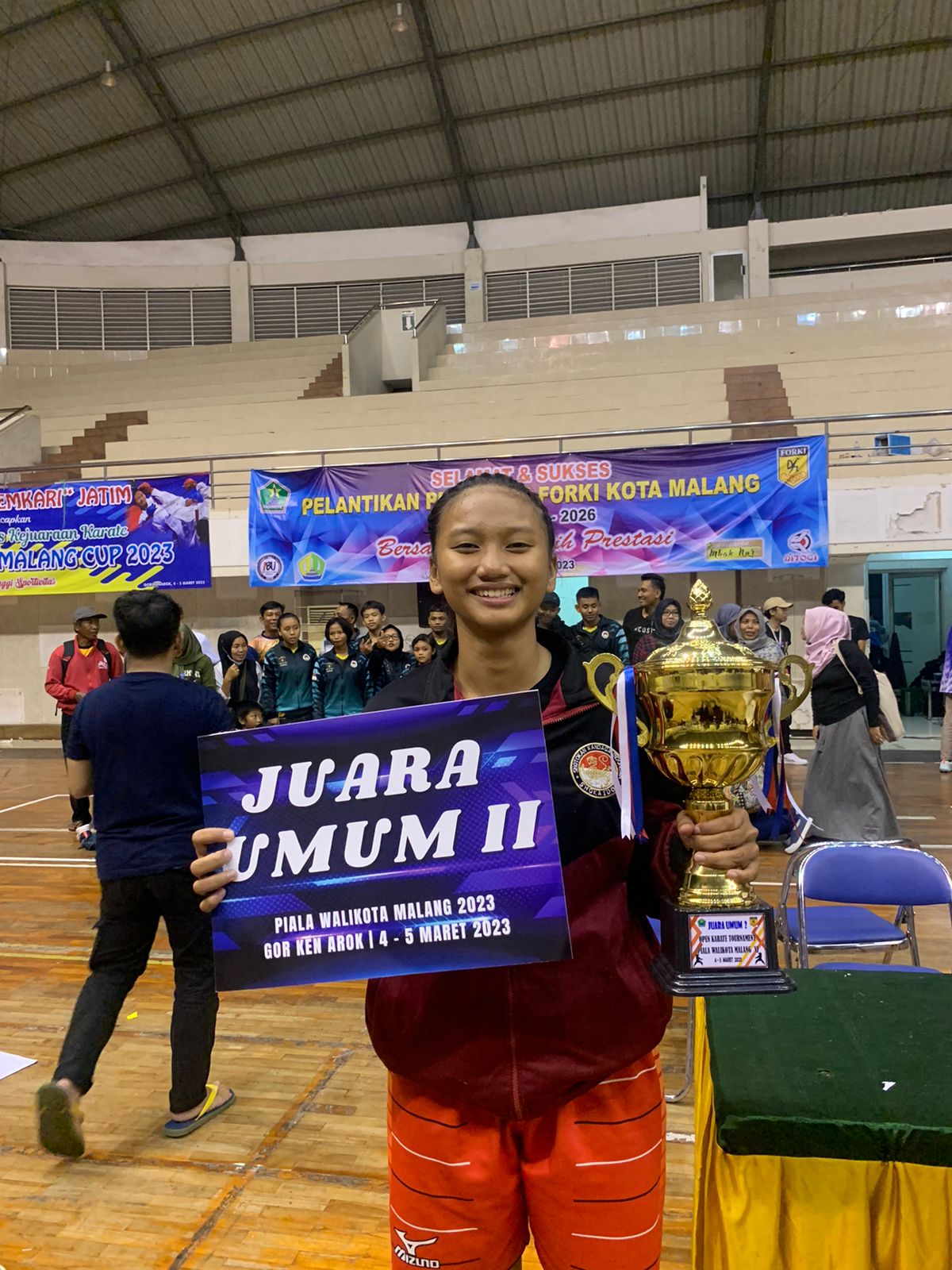 Juara Umum II 