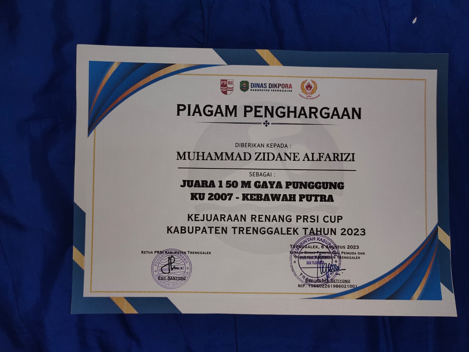 Lomba renang 50 m gaya punggung ku 2007 - keabawah putra