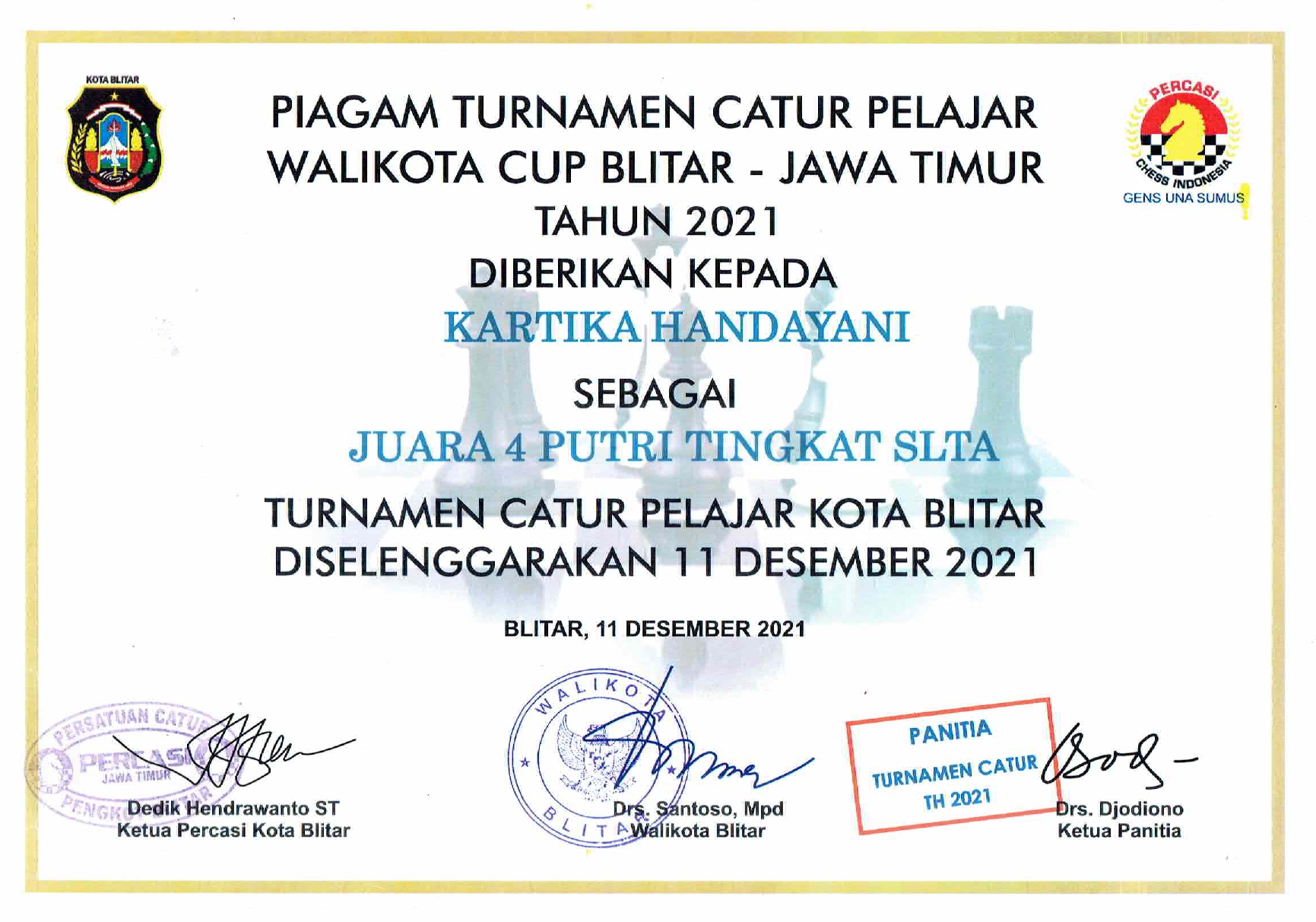 JUARA 4 PUTRI TINGKAT SLTA TURNAMEN CATUR PELAJAR WALIKOTA CUP BLITAR 2021