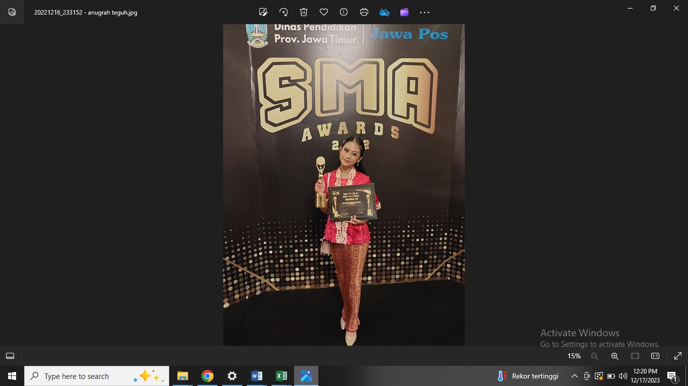 SMA AWARD (SOLO VOCAL PUTRI)