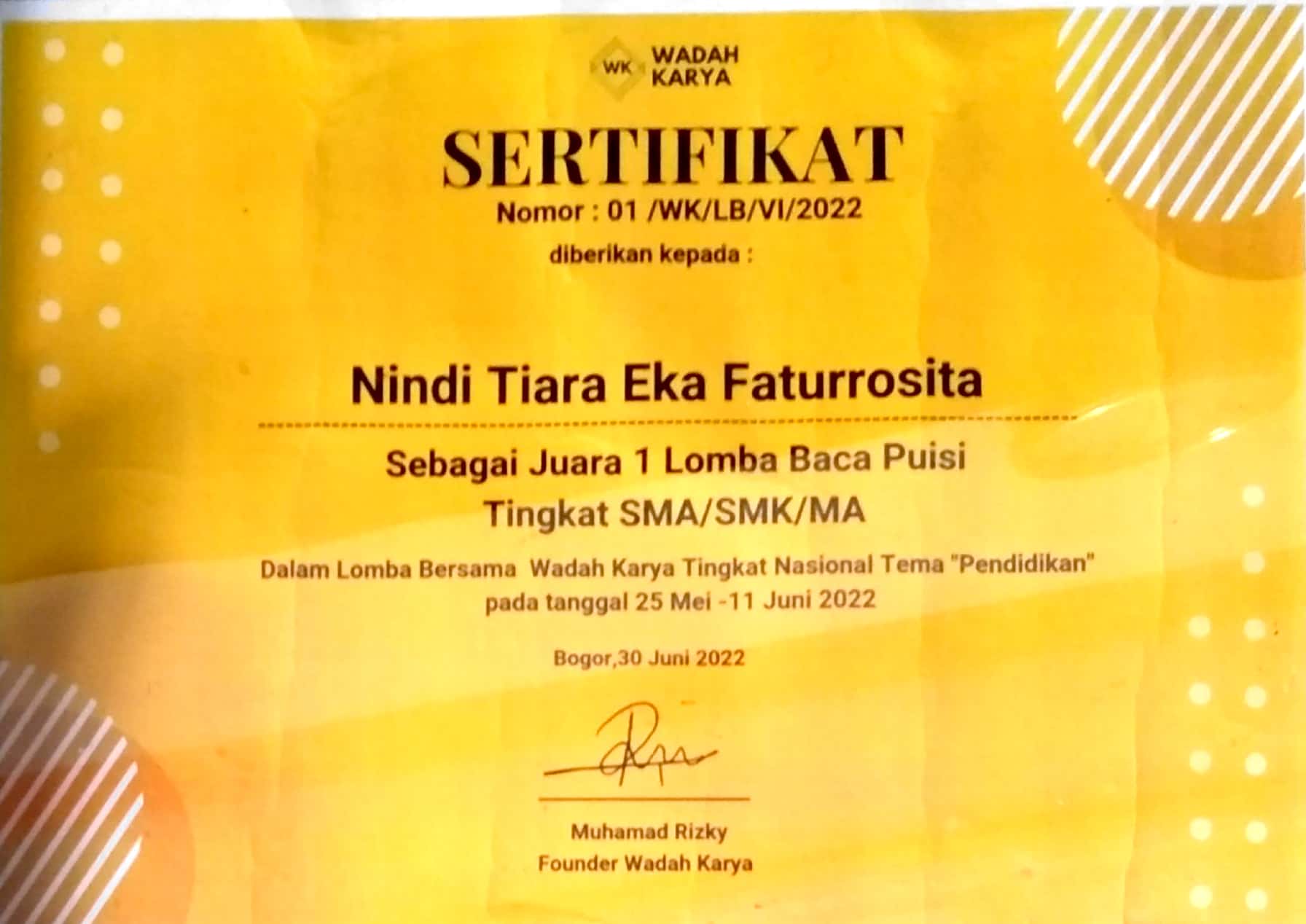 BACA PUISI PADA LOMBA BERSAMA WADAH KARYA TINGKAT NASIONAL TEMA \