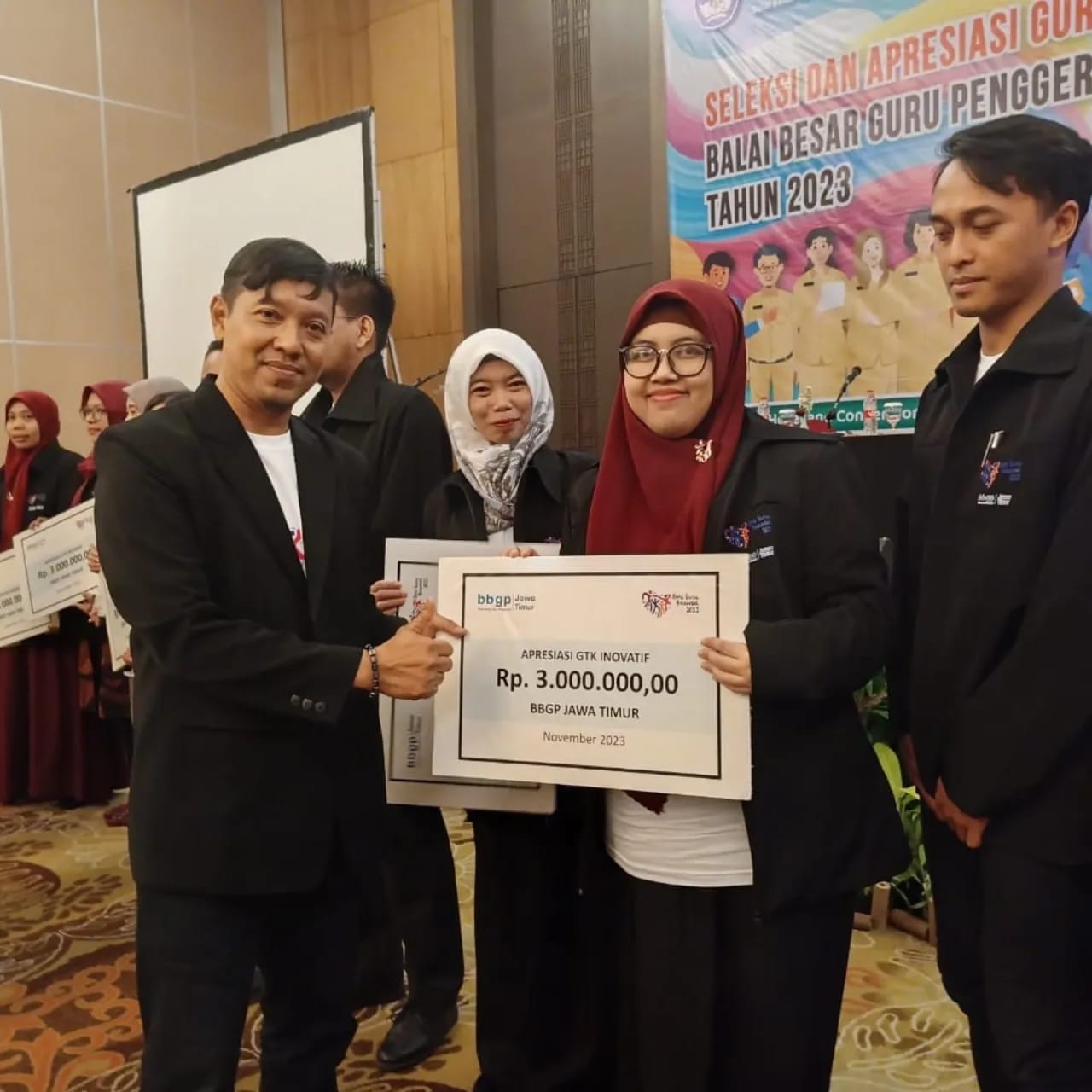 Juara II GTK Inovatif SMA BBGP Jatim 2023