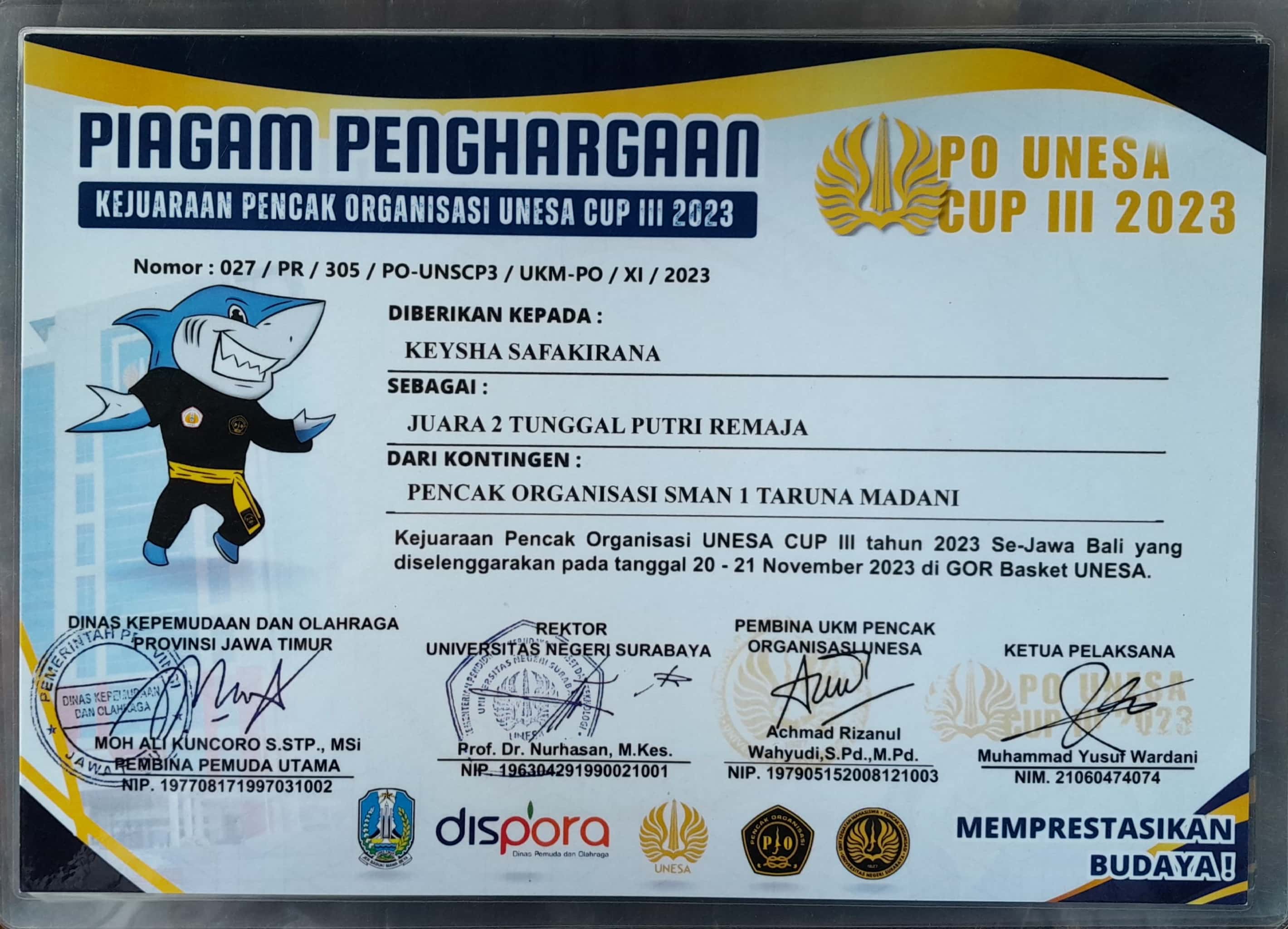 Juara 2 Tunggal Putri Remaja dalam Kejuaraan Pencak Organisasi UNESA Cup III tahun 2023 Se-Jawa Bali