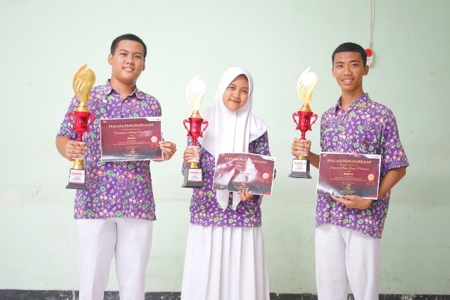 Juara 1, 2, dan 3 lomba photography undian bank simpeda 