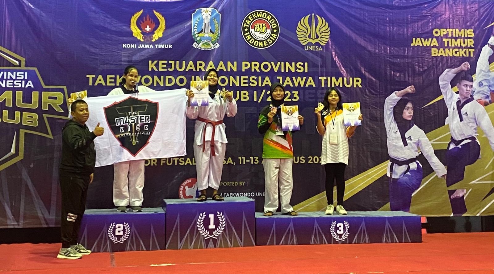 Kejuaraan Taekwondo kelas junior U-44