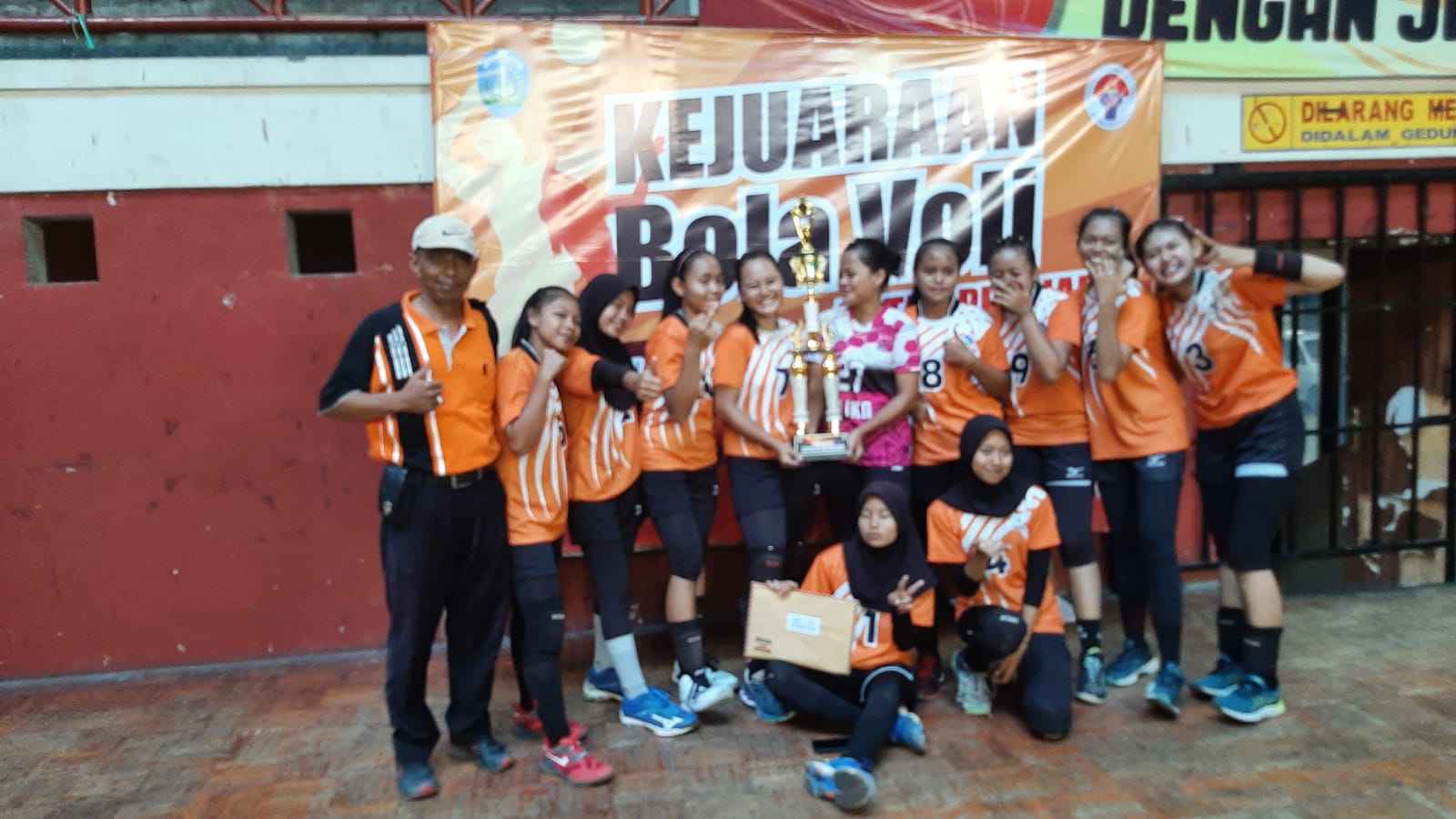 PIALA BUPATI CUP BOLA VOLLY