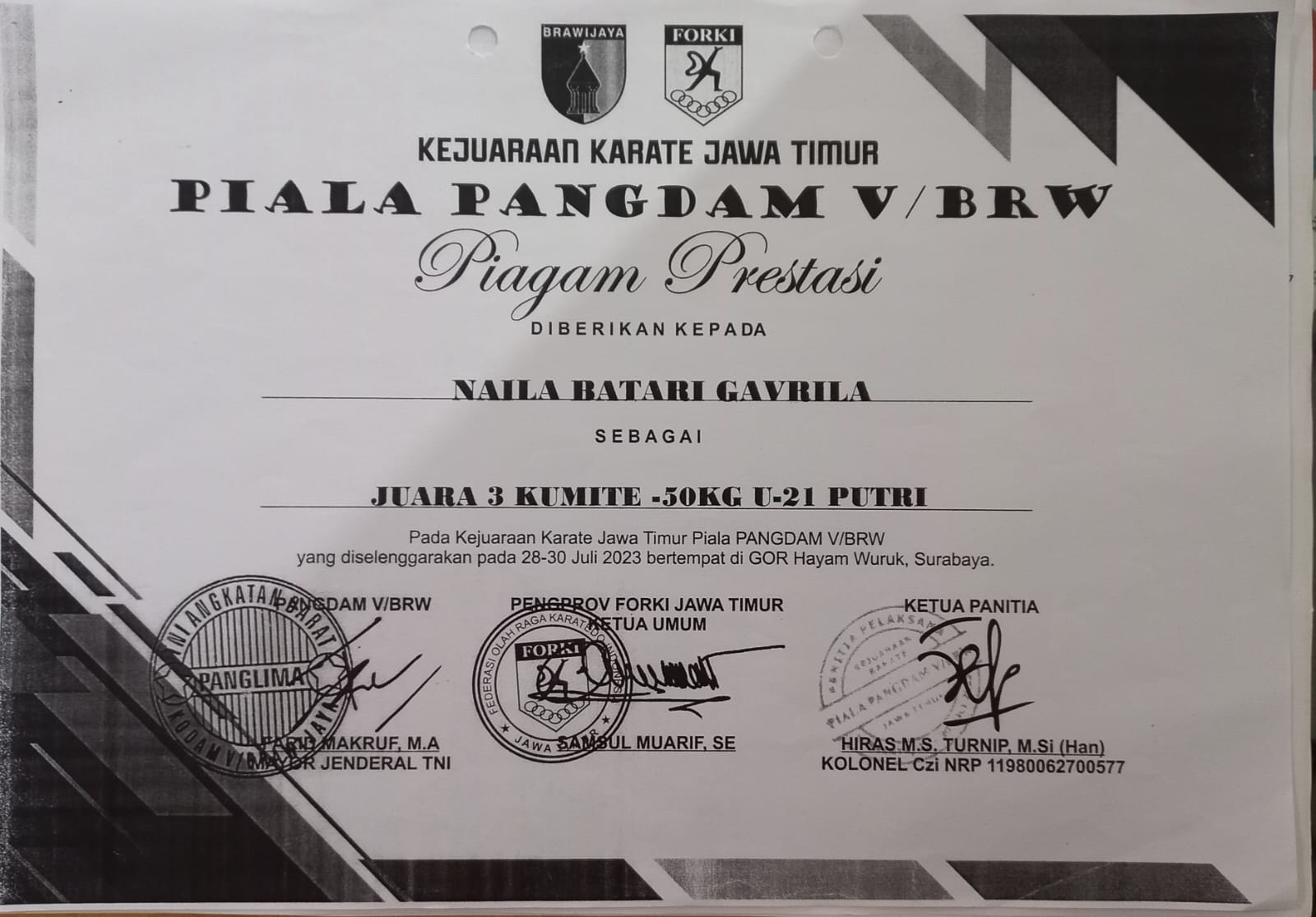 Kumite 50 Kg U-21 Putri pada Kejuaraan Karate Jawa Timur Piala PANGDAM V/BRW