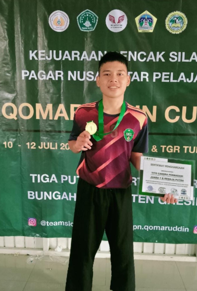 Lomba Pencak Silat yang dilaksanakan di Qomarudin Tingkat Pelajar Jawa Timur