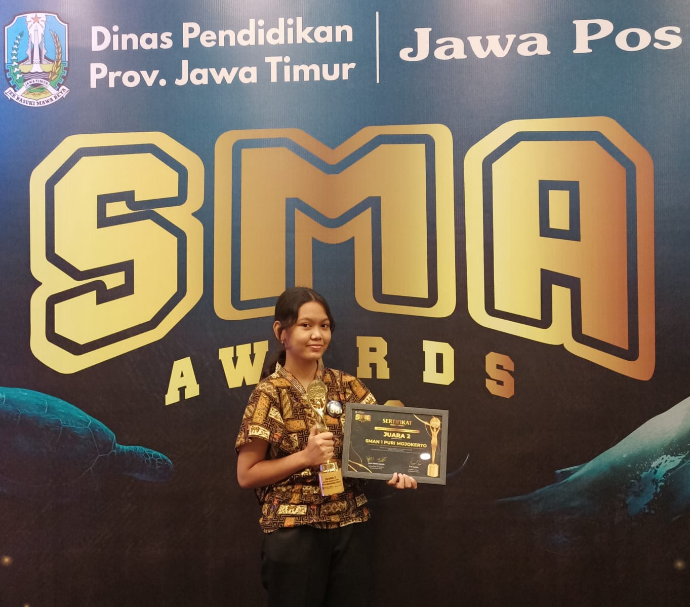 Juara 2 SMA AWARD Kategori Komik Strip