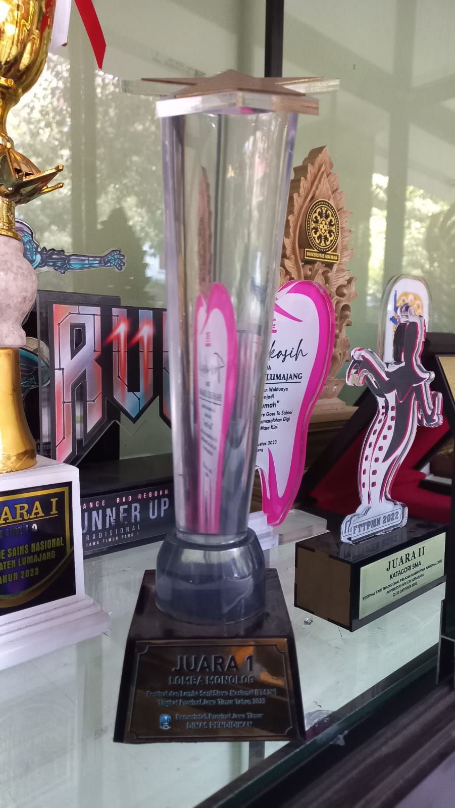 Monolog pada Festival dan Lomba Seni Siswa Nasional (FLS2N) Jenjang SMA/MA Provinsi Jawa Timur Tahun 2023