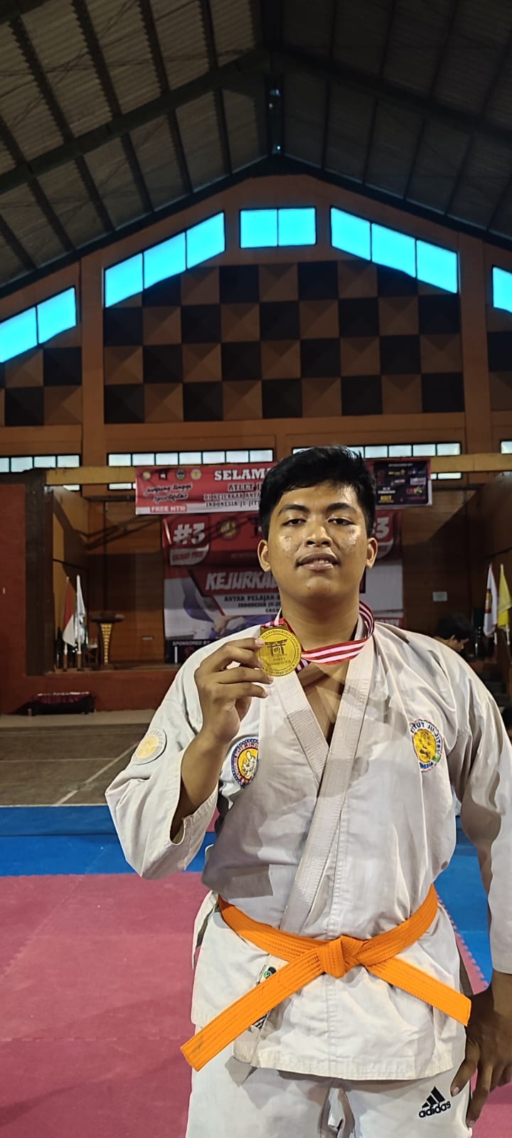 INDONESIA JIU-JITSU CHAMPIONSHIP - SENIOR FIGHTING PUTRA 85 KG