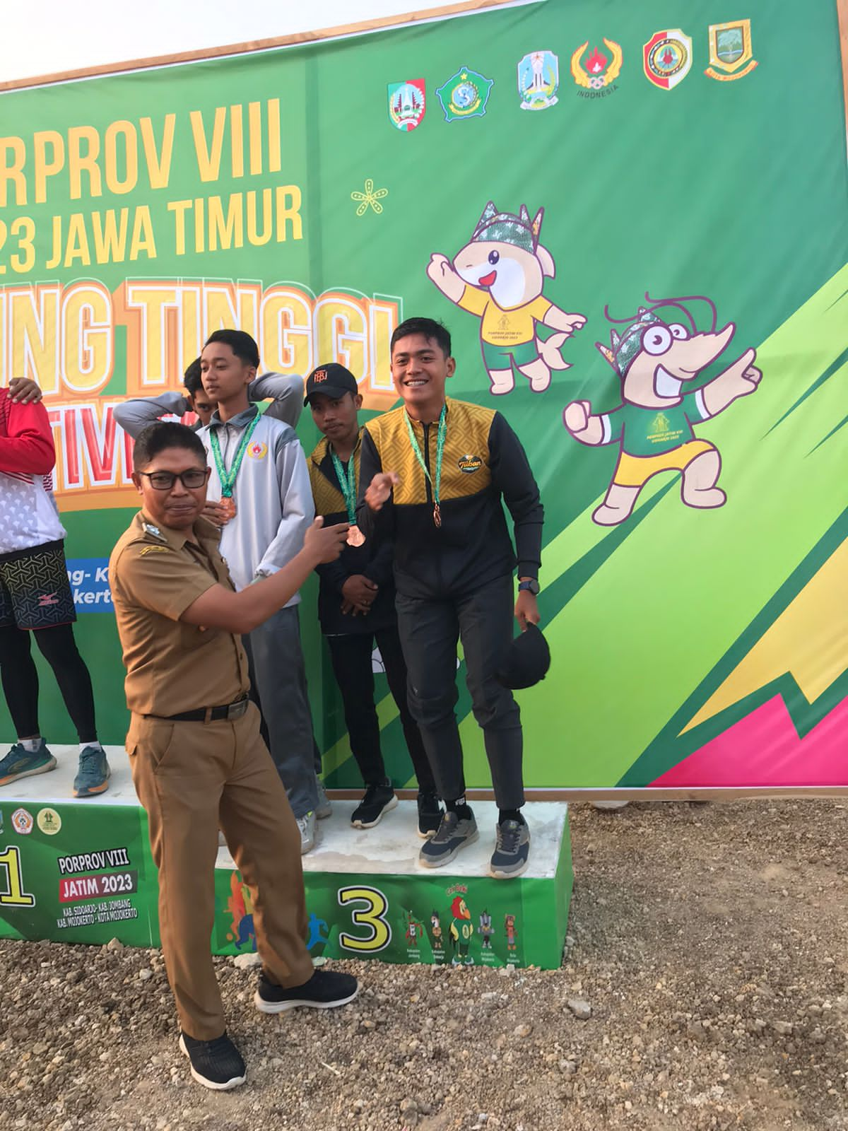 Lomba Paralayang 