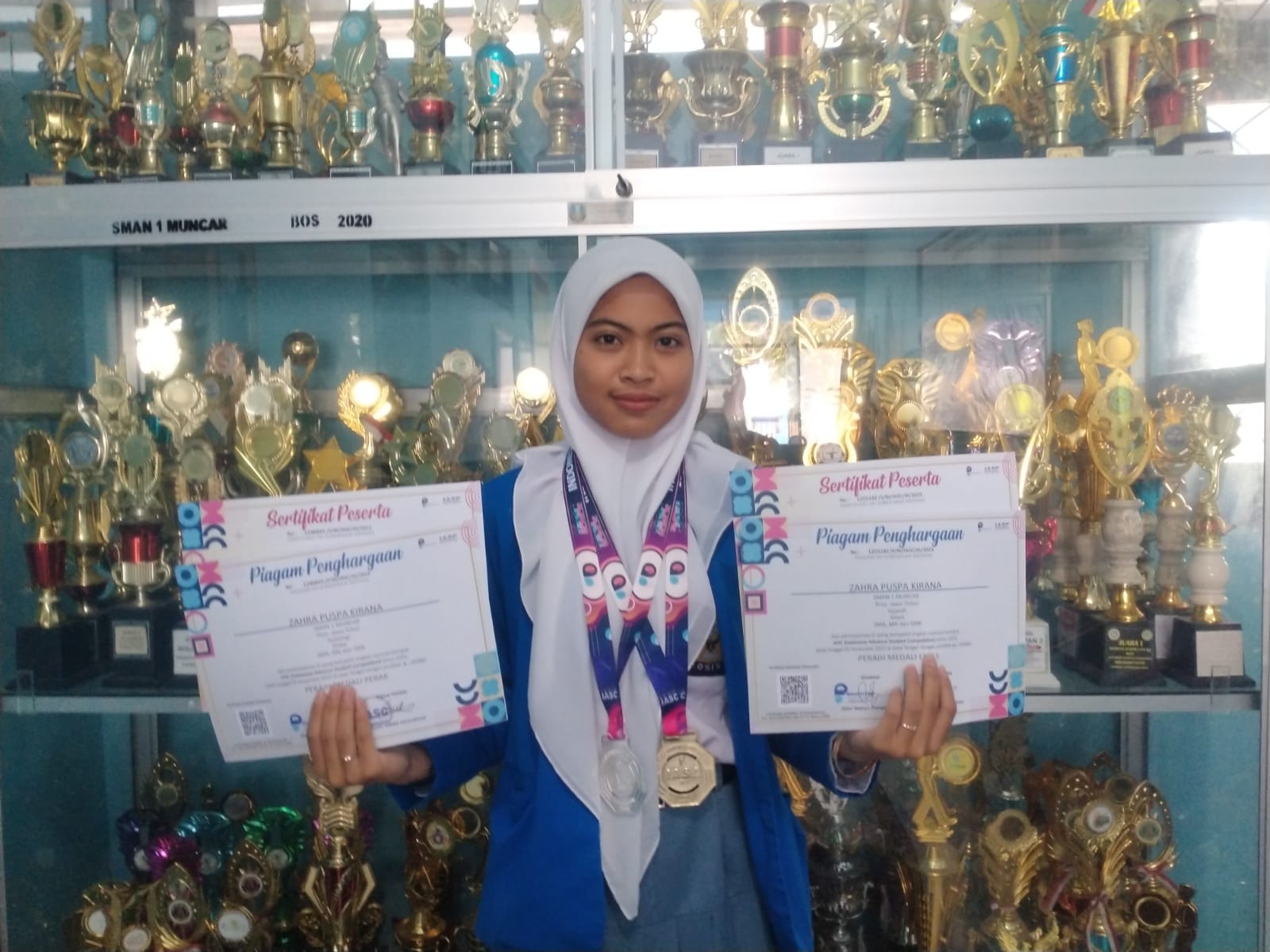 INDONESIA ADVANCE STUDENT COMPETITION BIDANG SEJARAH SISWA SMA,SMK DAN MA