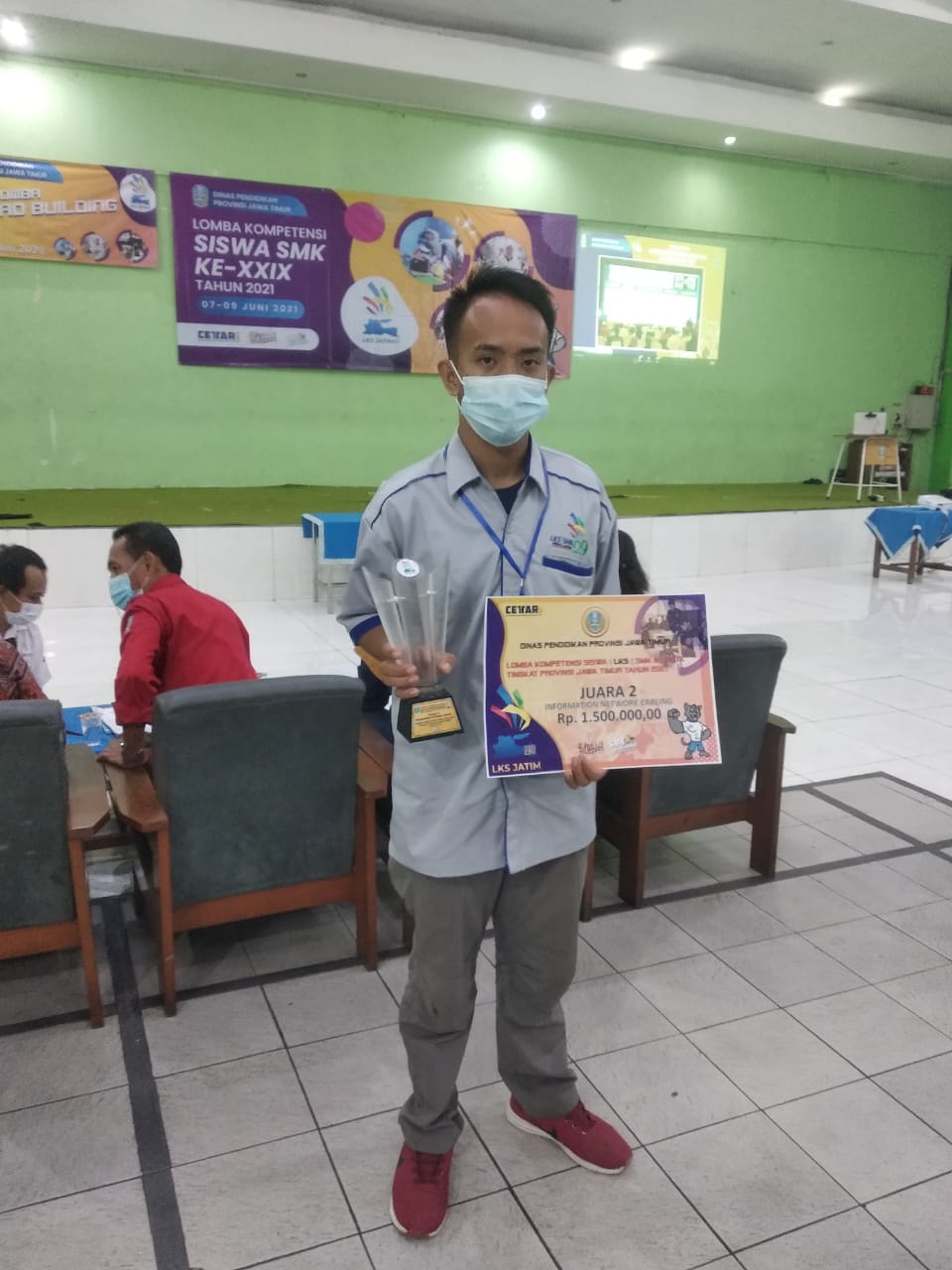 Lomba Kompetensi Siswa SMK Tk. Jatim 2021 Bidang Lomba Information Network Cabling