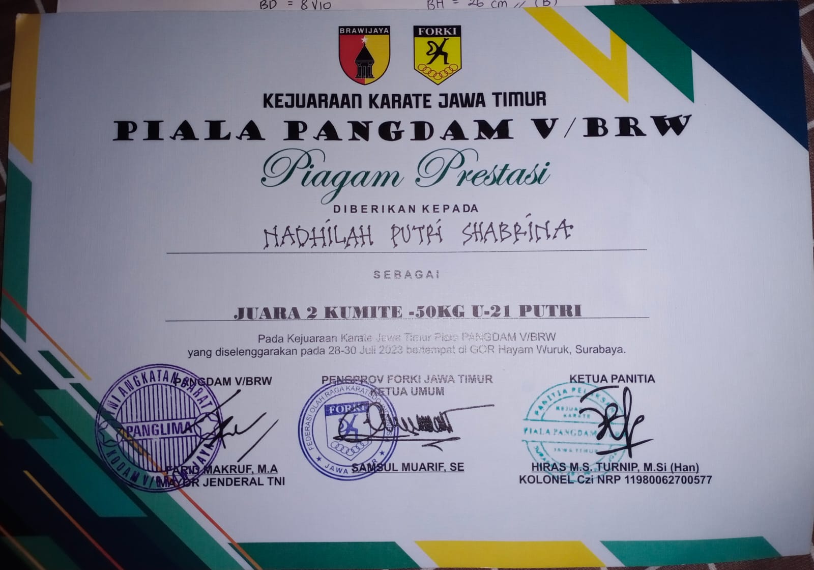 Juara 2 pada Kejuaraan Karate Jawa Timur Piala Pangdam V Brwaijaya