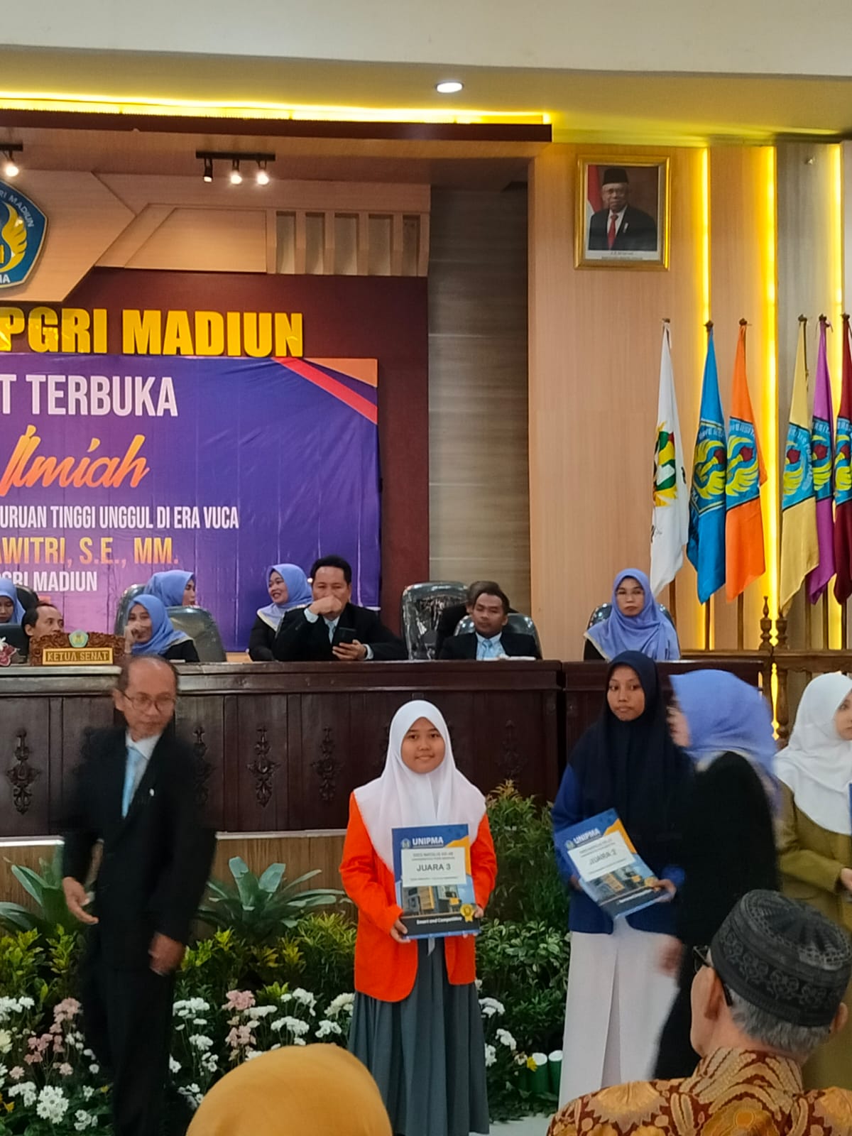 Lomba Penulisan ESSAY Pelajar SMA/SMK Tingkat Nasional