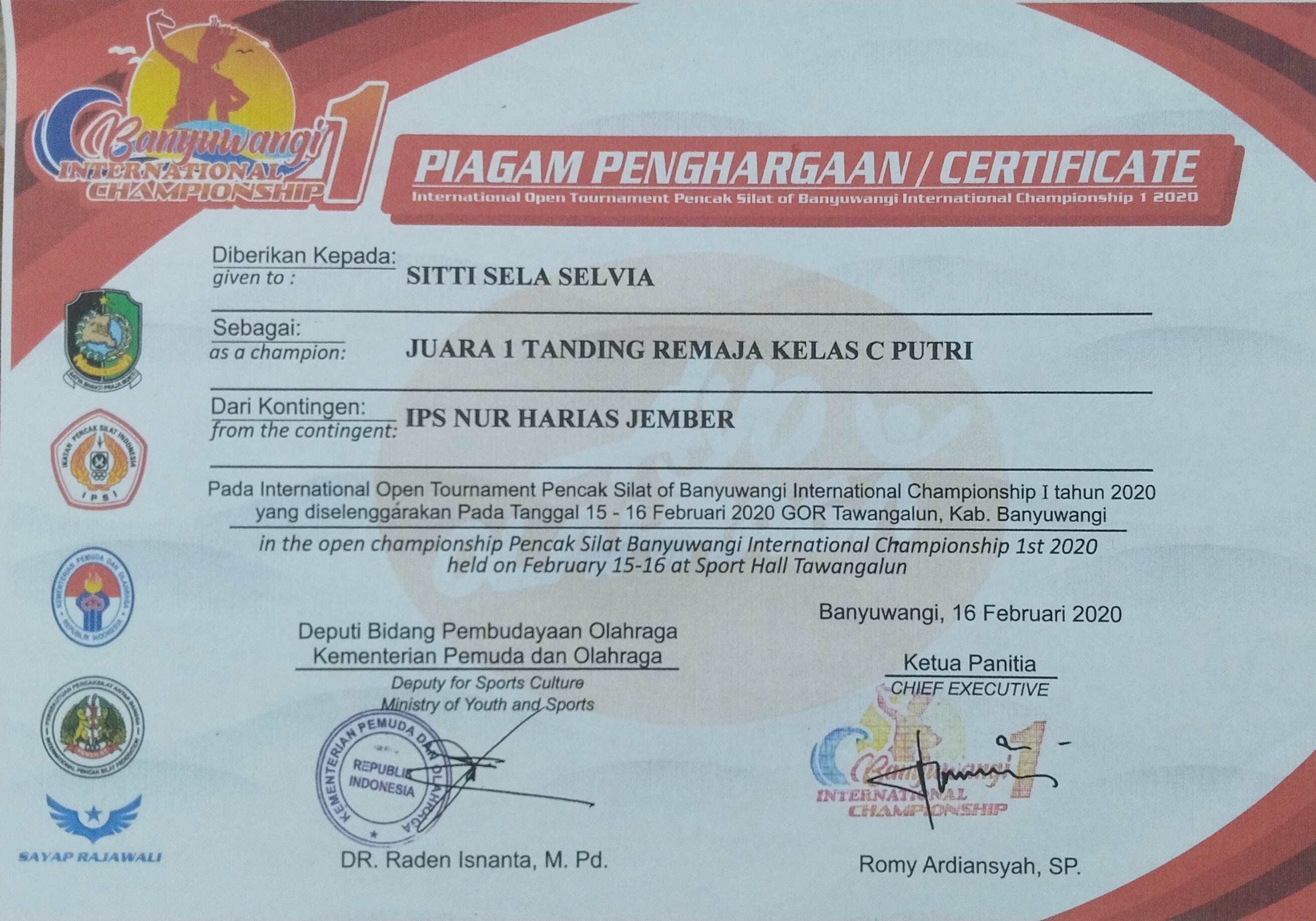 Juara 1 Tanding Remaja Kelas C Putri pada Internasional Open Tournament Pencak Silat Of Banyuwangi Internasional Championship I Tahun 2020 pada 15-16 Februari 2020