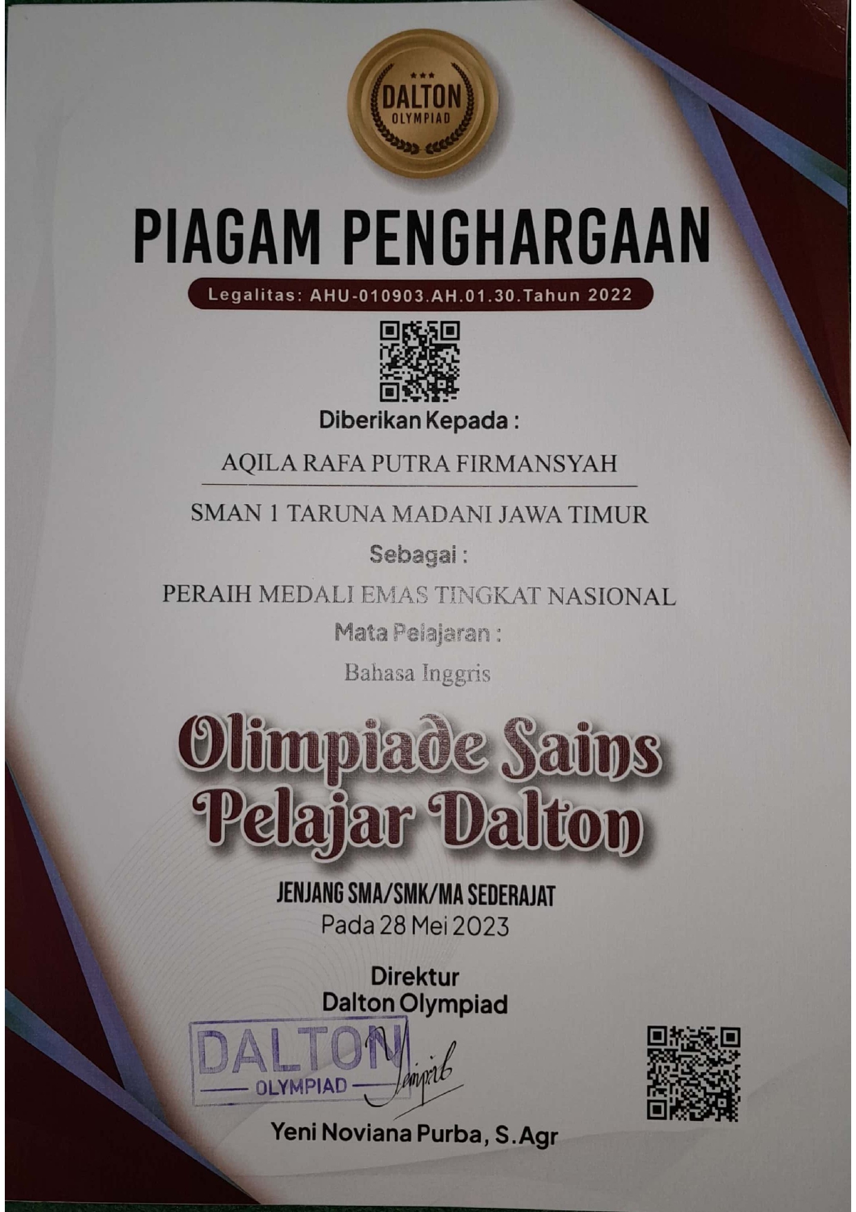 Peraih Medali Emas Tingkat Nasional Mapel Bahasa Inggris dalam Olimpiade Sains Pelajar Dalton