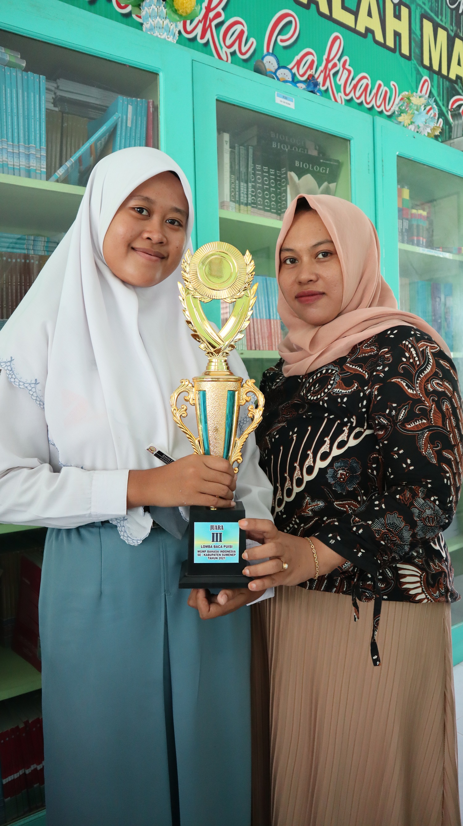 Juara 3 Lomba Baca Puisi dalam rangka Bulan Bahasa dan Hari jadi Kab. Sumenep ke-752