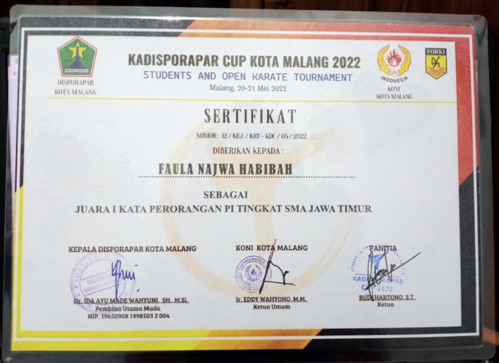 JUARA 1 KATA PERORANGAN PI TINGKAT SMA JAWA TIMUR KADISPORAPAR CUP KOTA MALANG