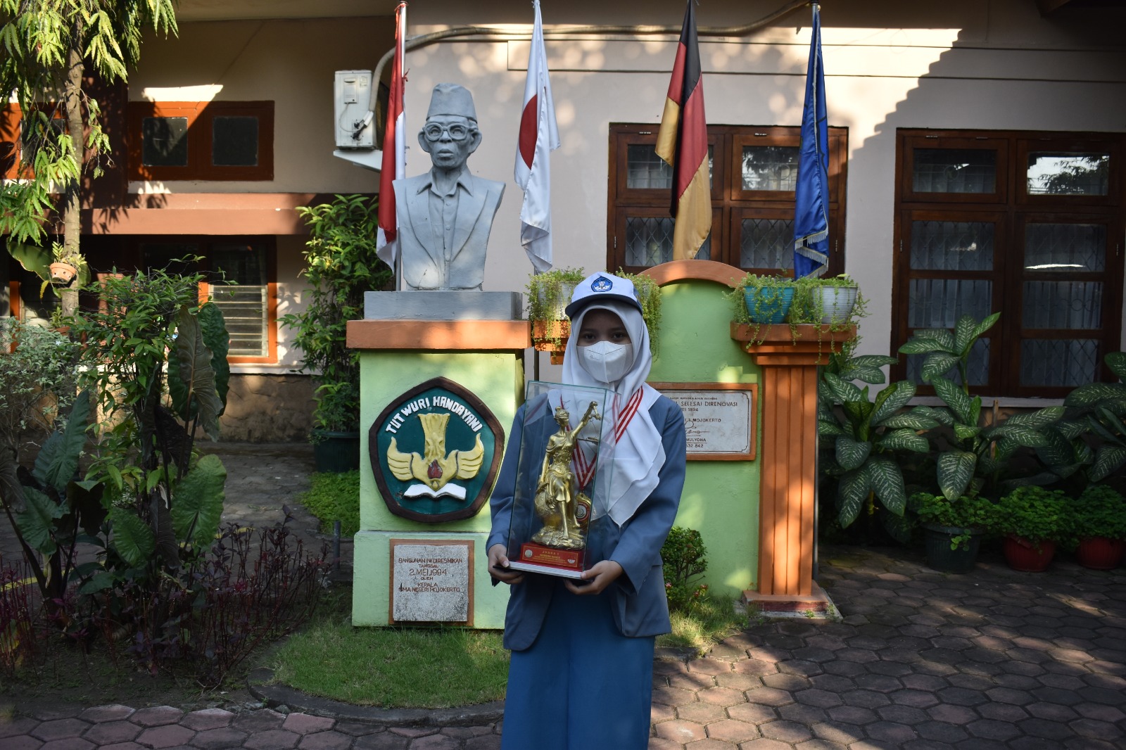 Juara 1 Modern Dance Kajari Cup Kabupaten Mojokerto