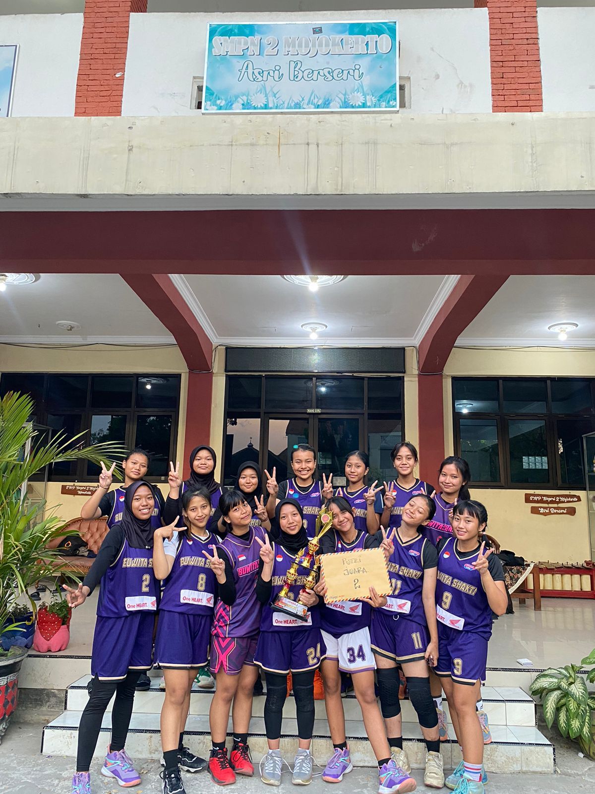 juara 2 putri  MOXER CITY CUP 2023 