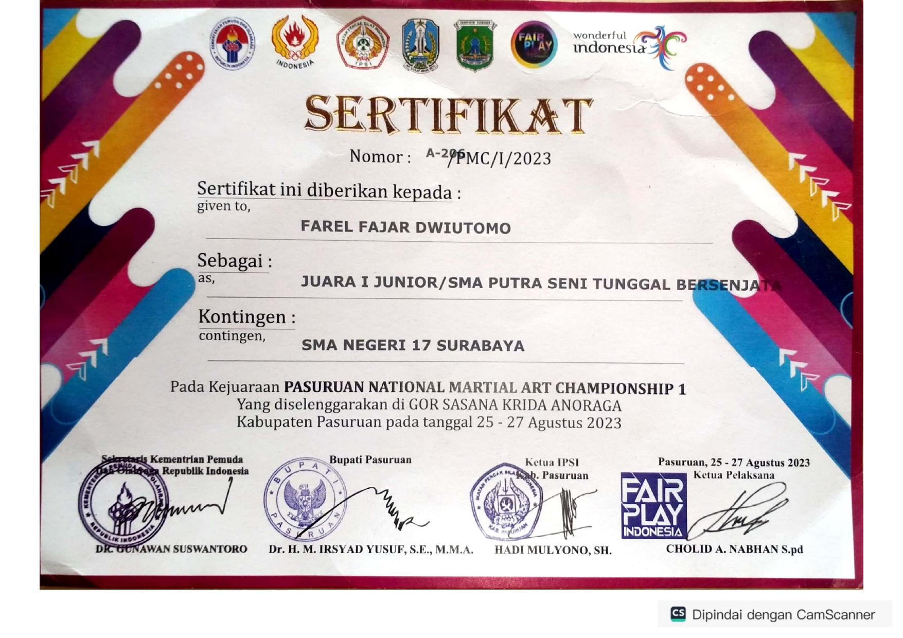 JUARA I JUNIOR/SMA PUTRA SENI TUNGGAL BERSENJATA