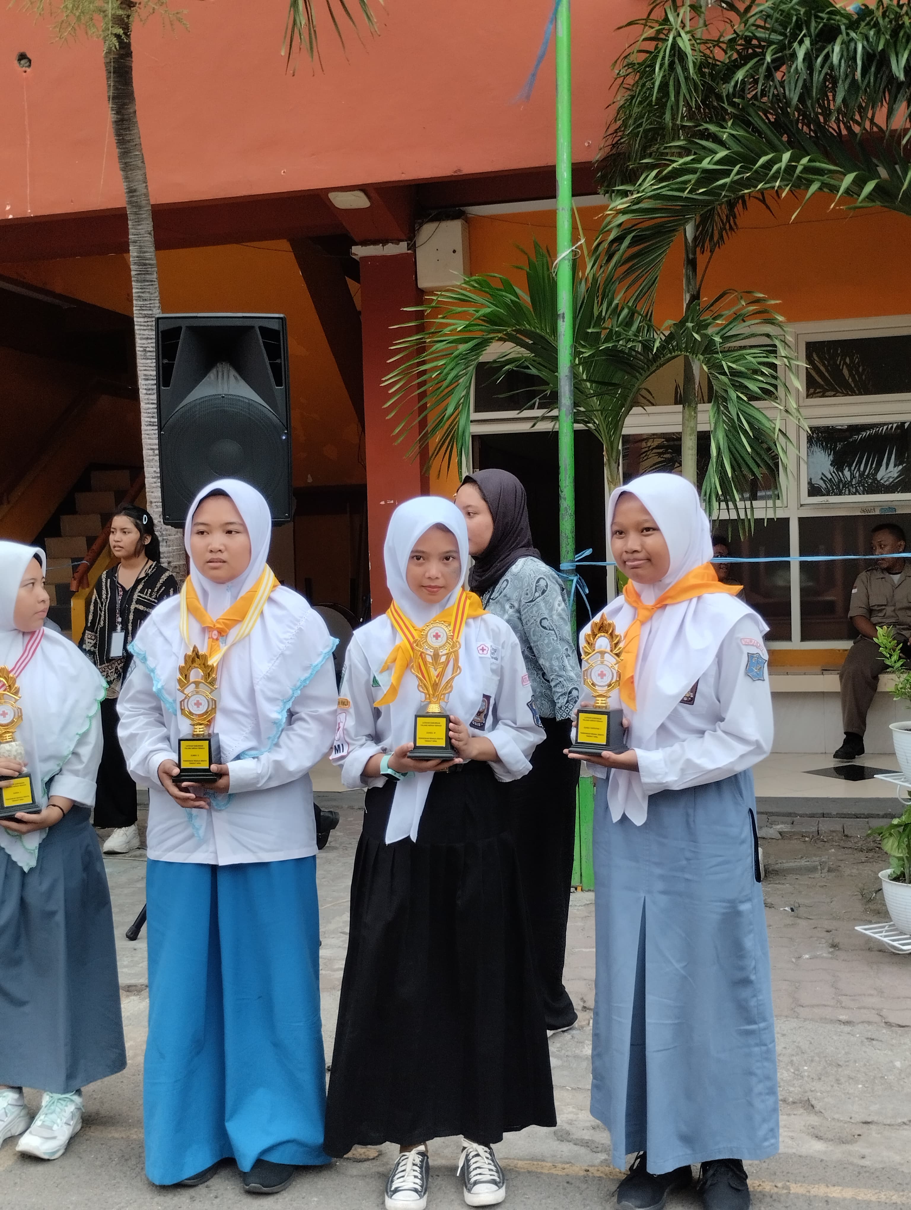 Latihan Gabungan Palang Merah Remaja (PENDIDIKAN REMAJA SEBAYA TINGKAT WIRA)