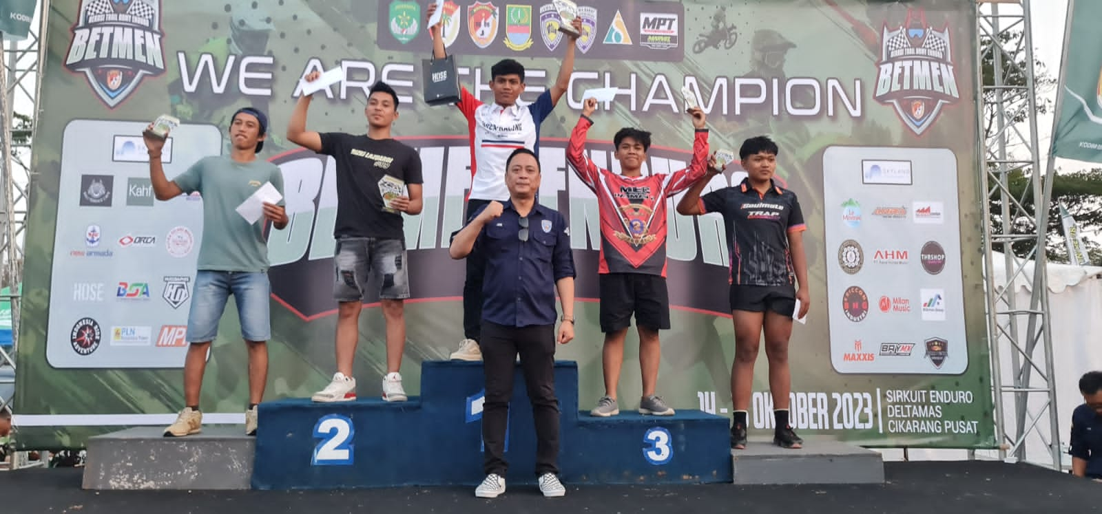 Kejuaraan Motorcross Bekasi Trail Army Enduro Betmen dalam Rangka HUT RI ke 78