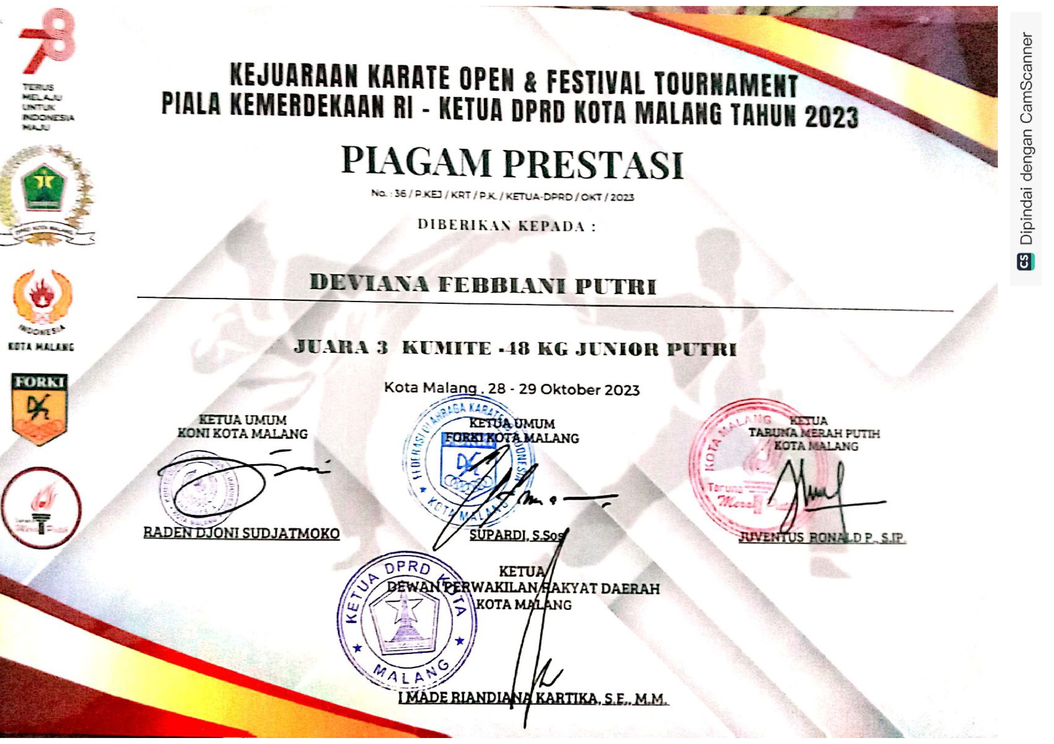 Juara 3 kumite - 48 KG junior putri pada Kejuaraan Festival dan open tournament Piala Kemerdekaan RI Ketua DPRD Kota Malang Tahun 2023