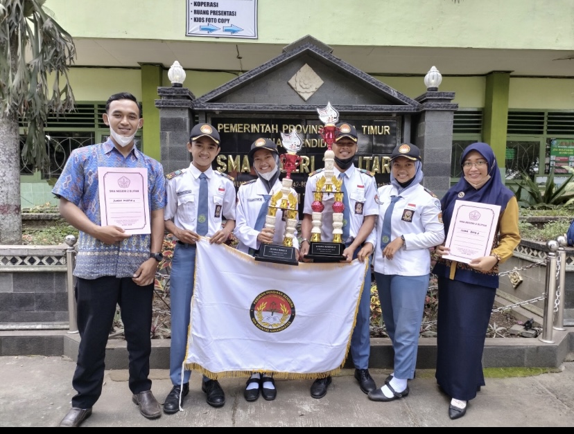 Juara Best Yel-Yel LKBB Proklamator 23