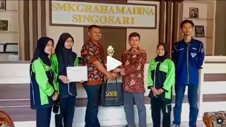 Lomba Video Teknologi Rivew Contest