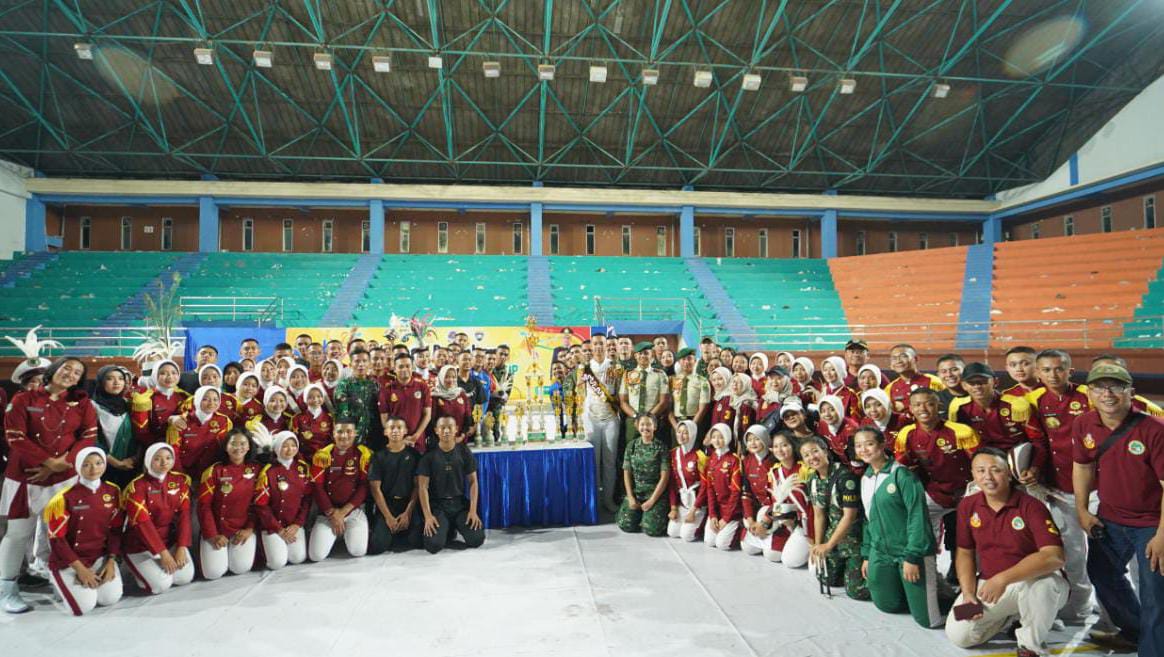 Juara Umum Drum Band Championship Piala Kapolres Madiun Kota