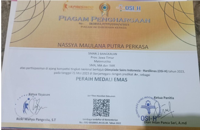 Kompetisi MATEMATIKA Tingkat Nasiona bertajuk Olimpiade Sains Indonesia â€“ Hardiknas (OSI-H) Tahun 2023 pd tgl 21 Mei 2023 di Banjarnegara  	Juara 3	2023	Nasional