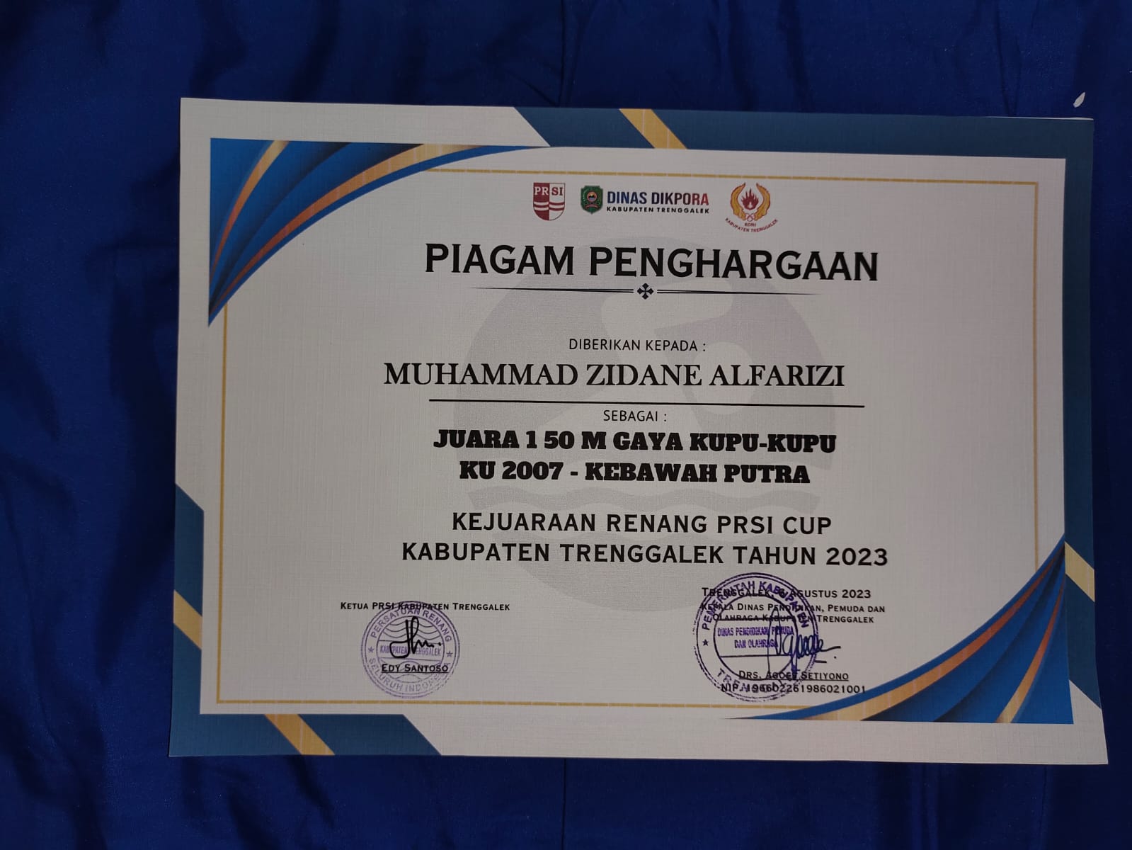 Lomba renang 50 m gaya kupu - kupu ku 2007 - kebawah putra