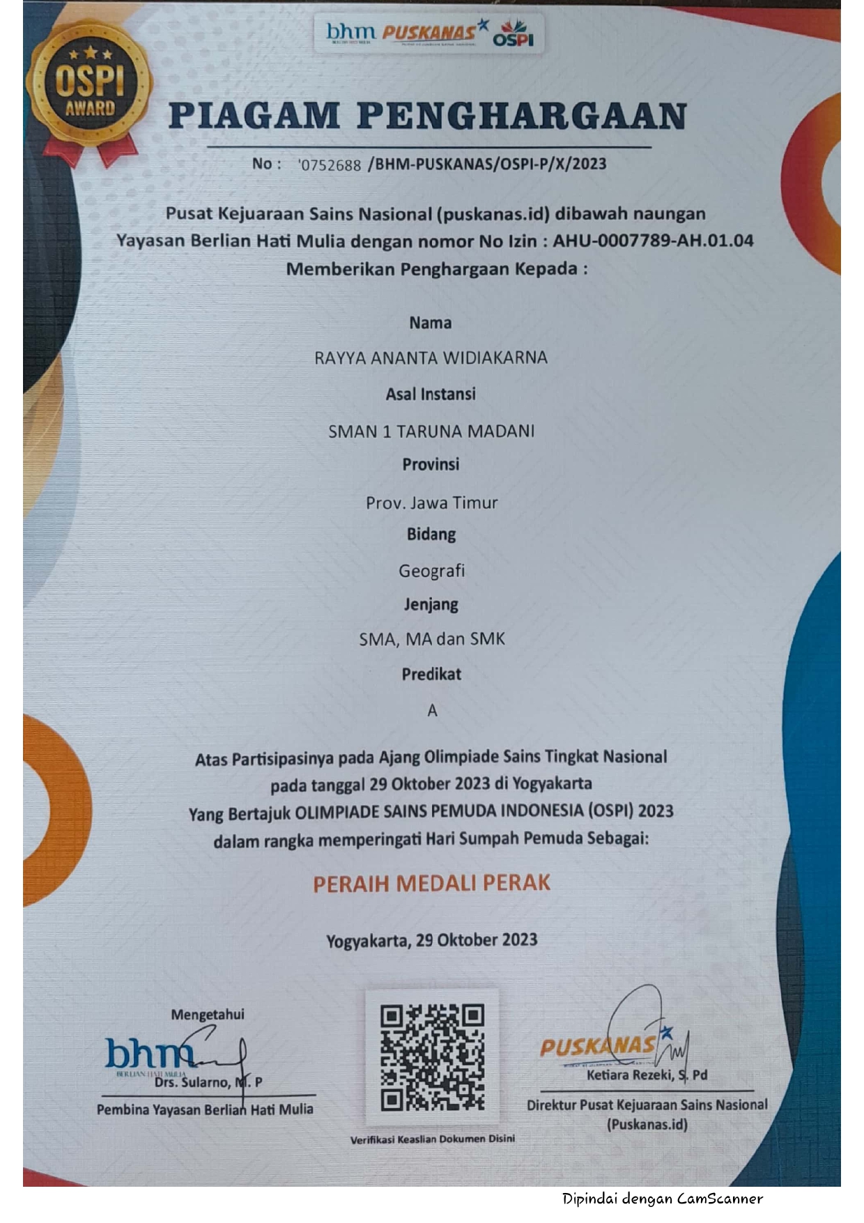 Peraih Medali Perak bidang Geografi tingkat Nasional pada Olimpiade Sains Pemuda Indonesia